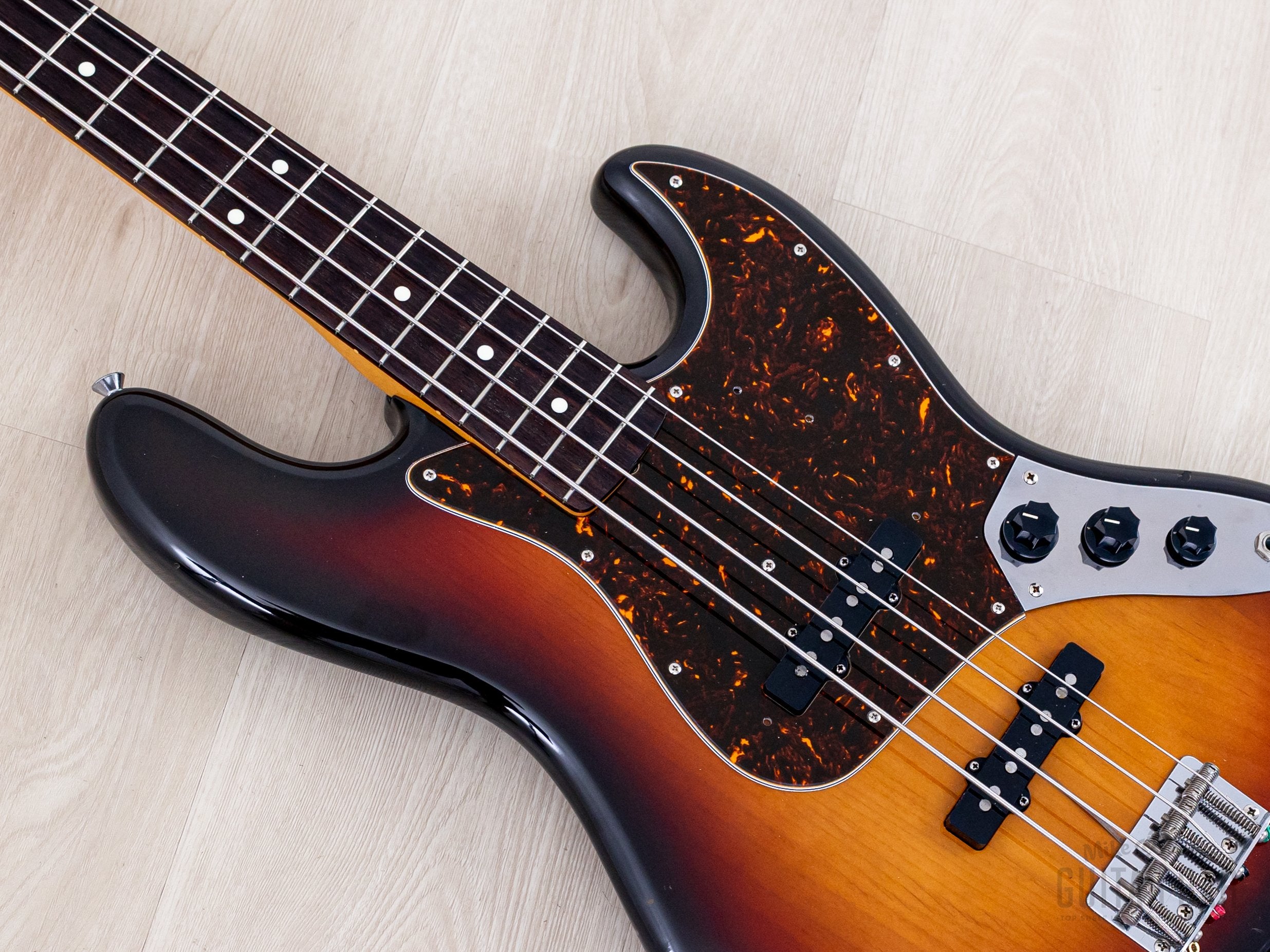 1989 Fender Jazz Bass '62 Vintage Reissue JB62-75 Sunburst 100% Origin