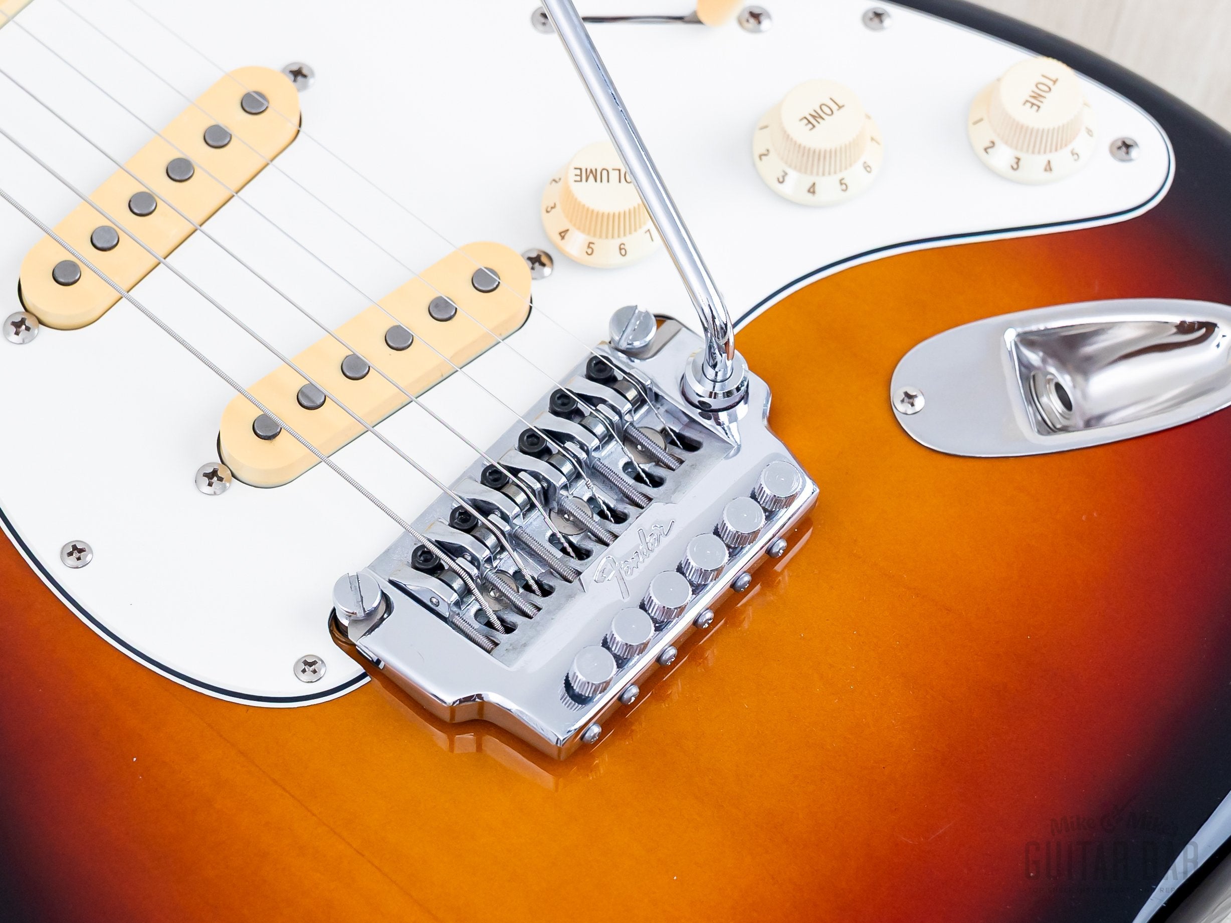1985 Fender Boxer Series Stratocaster ST557 Sunburst w/ Blade Shooter,