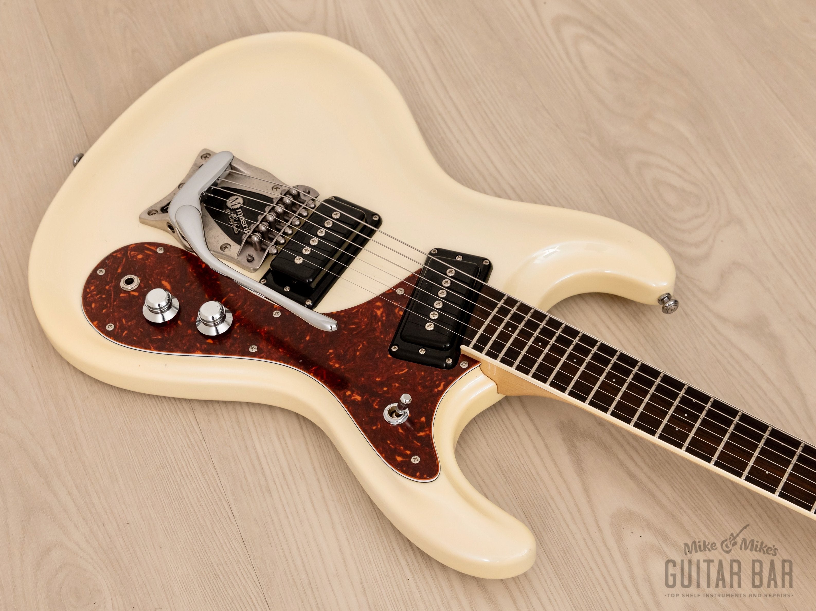 2000s Mosrite Ventures Model Super Custom '65 Pearl White w/ Vibramute, Case & Hangtags, Japan Kurokumo