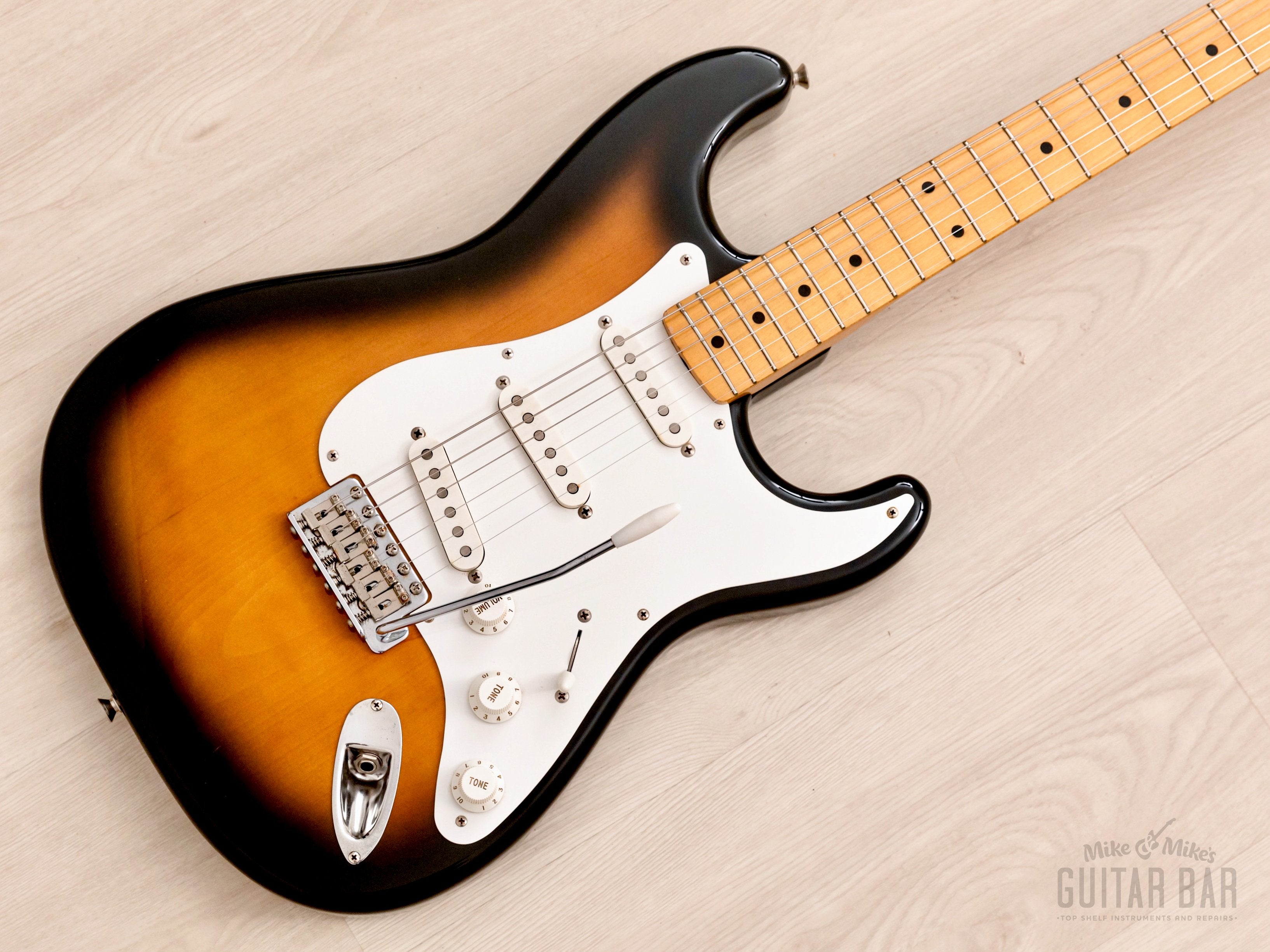 1994 Fender Stratocaster ‘54 Vintage Reissue ST54-53 Sunburst w/ V Neck, Japan MIJ