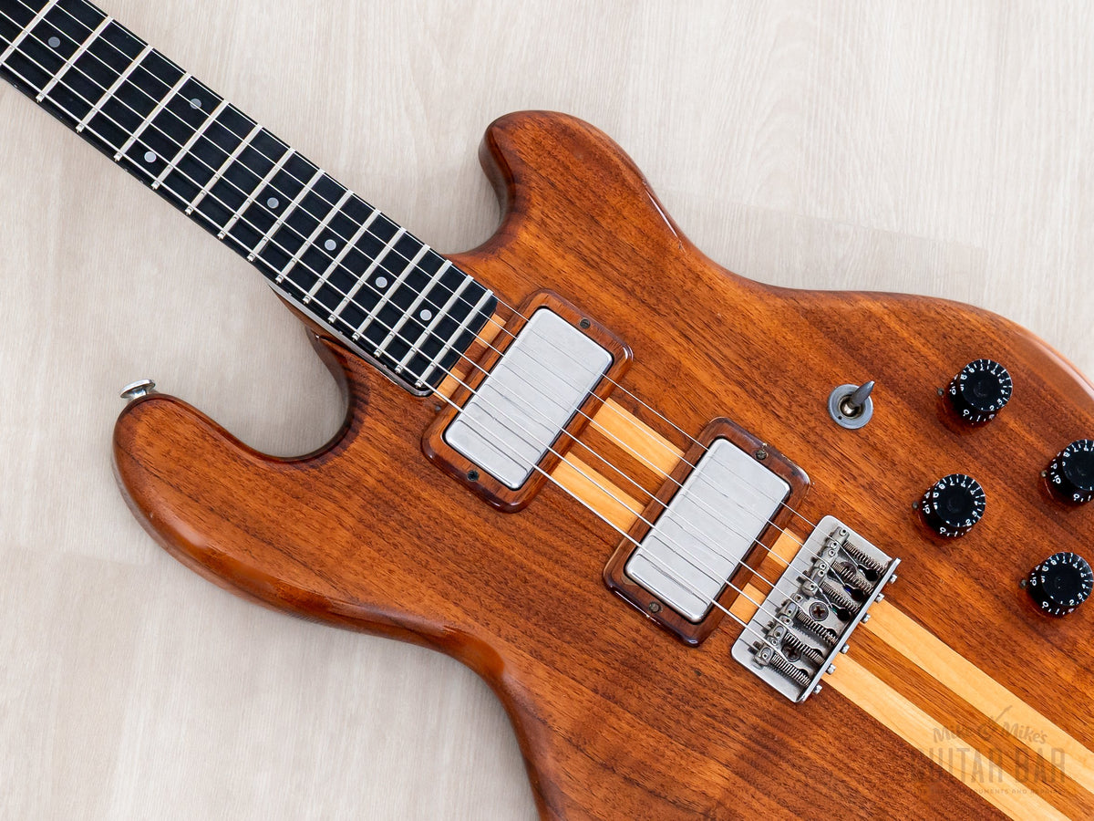 Kramer 450G Deluxe body angled from the upper horn