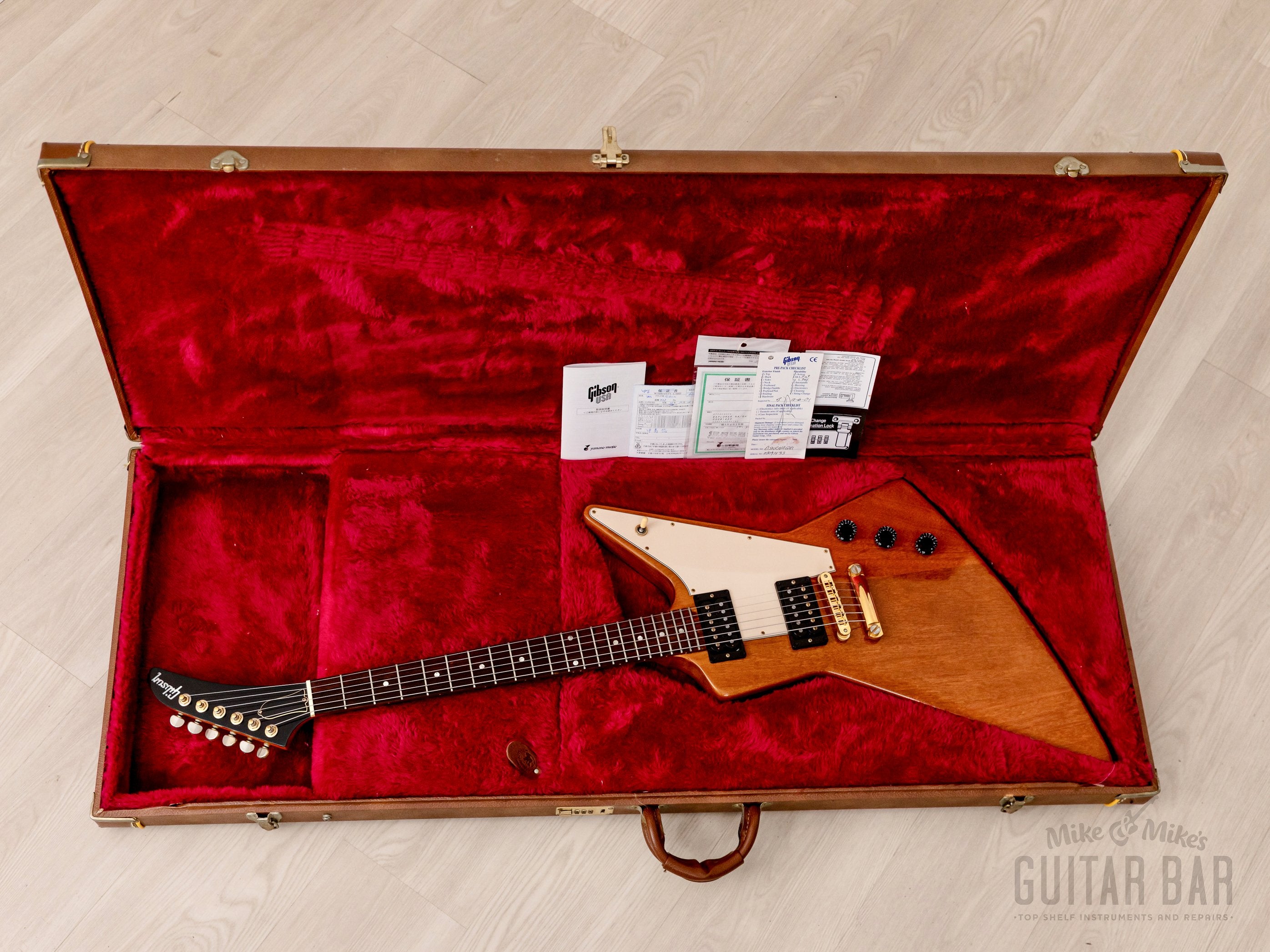 2001 Gibson Limited Edition Explorer '76 Vintage Reissue Natural w/ Case & Tags, Yamano