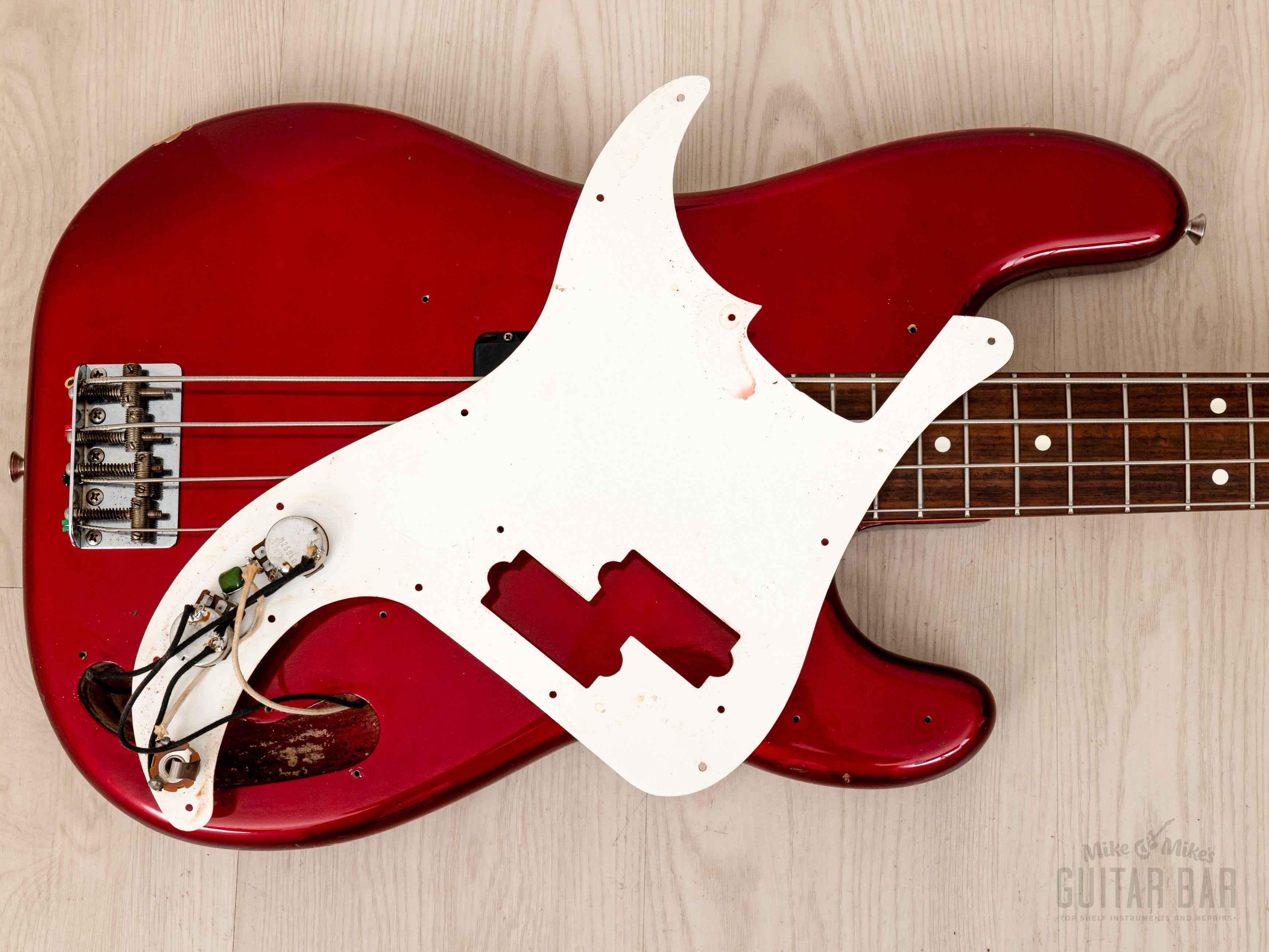 1982 Fender JV Precision Bass ‘62 Vintage Reissue PB62-75 Candy Apple Red,  100% Original, Japan MIJ Fujigen