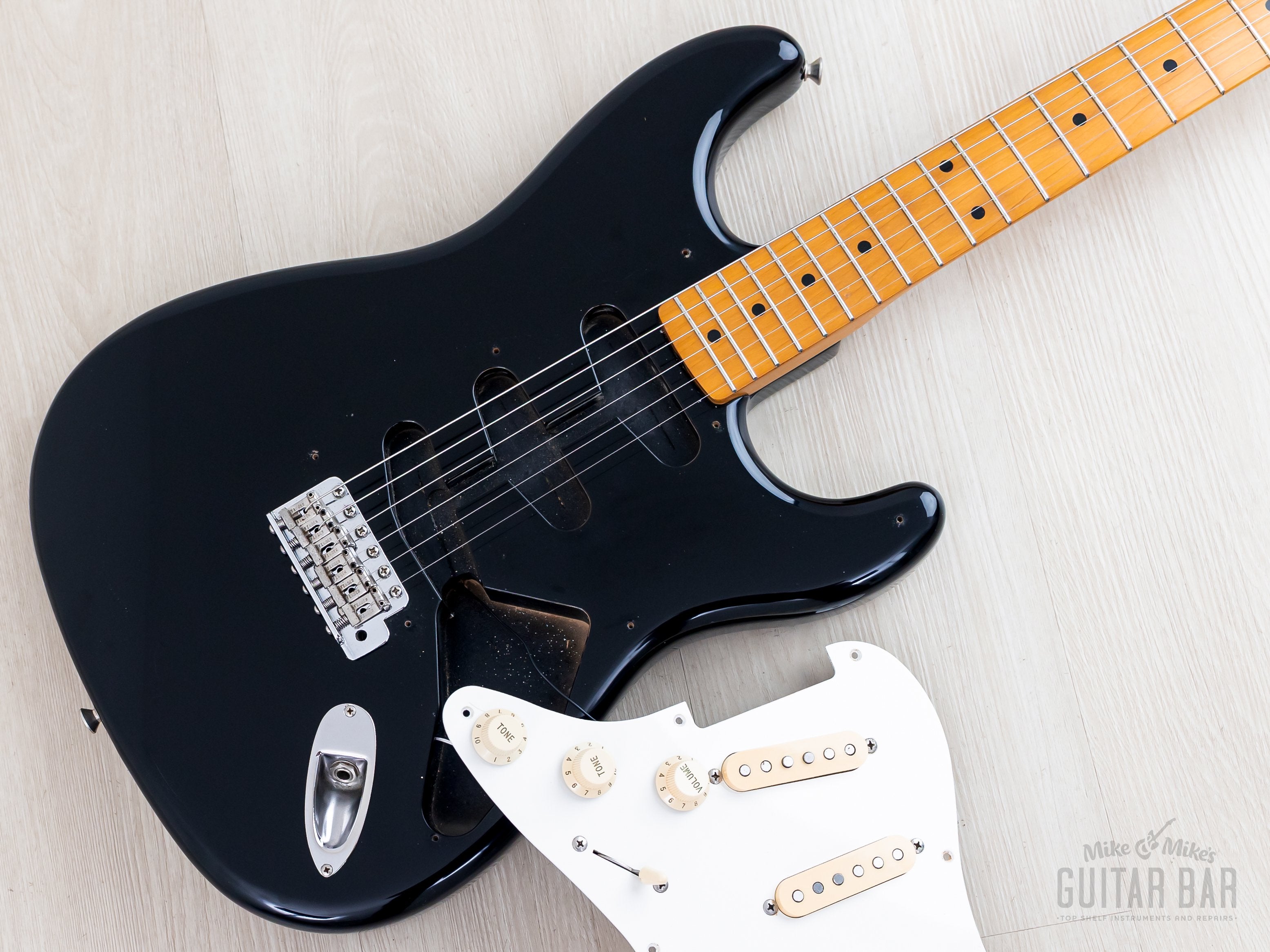 1988 Fender Stratocaster '57 Vintage Reissue ST57-55 Black w/ Hangtag,