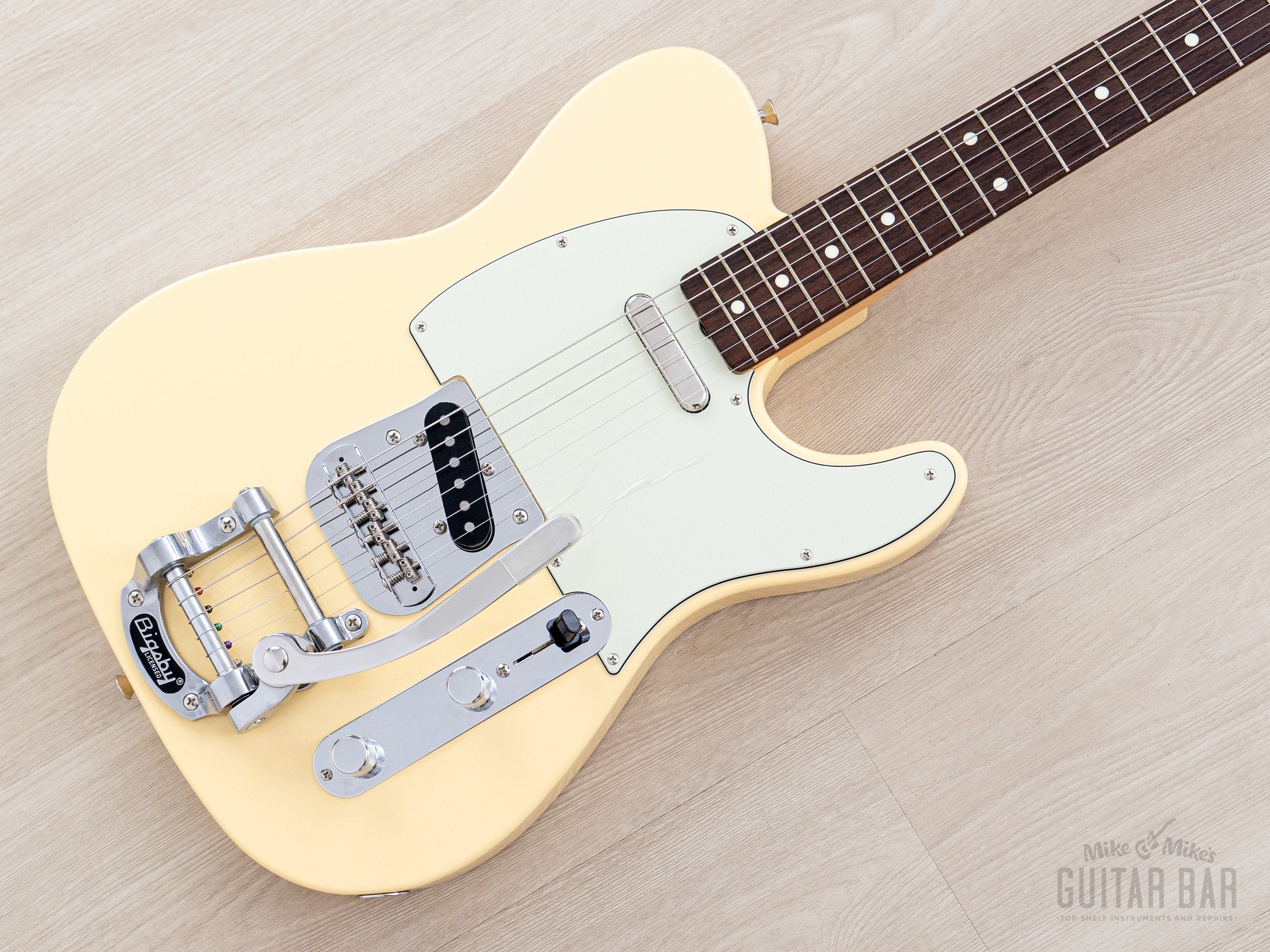 ギター Fender Telecaster Bigsby 2022 2022 Fender Limited Traditional II Telecaster Black w/Bigsby
