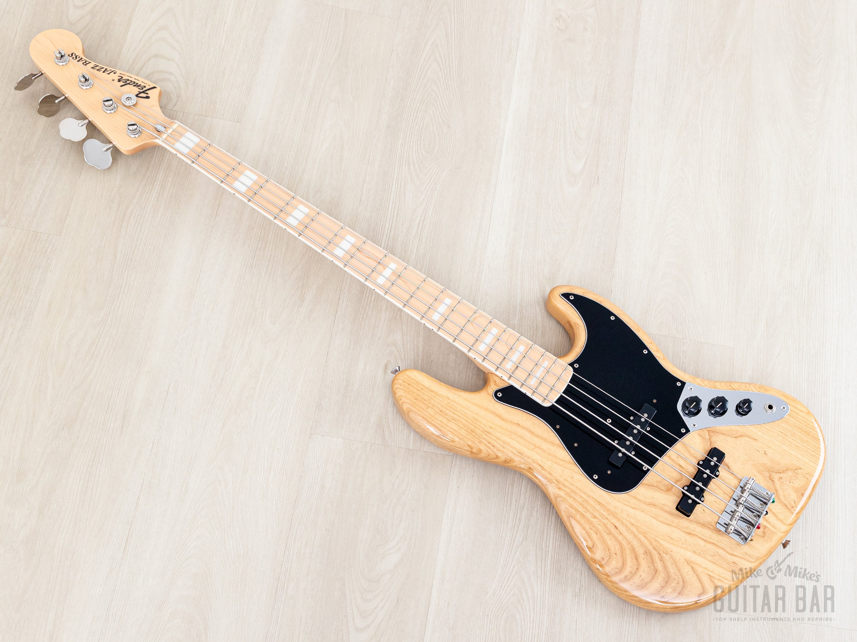 2022 Fender Traditional II '70s Jazz Bass Natural Ash Near-Mint w/ Han