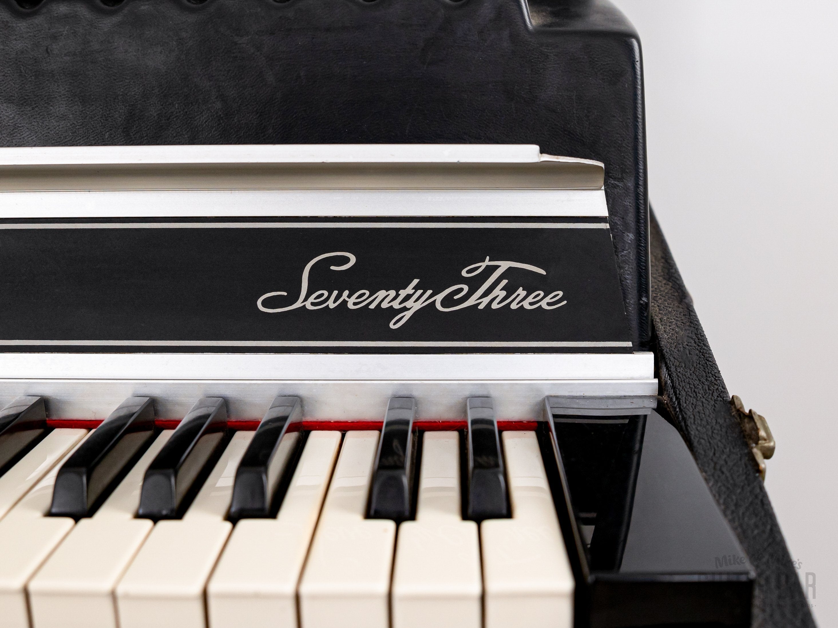 1980 Rhodes Suitcase 73 Mk II Vintage Electric Piano w/ Janus Preamp,