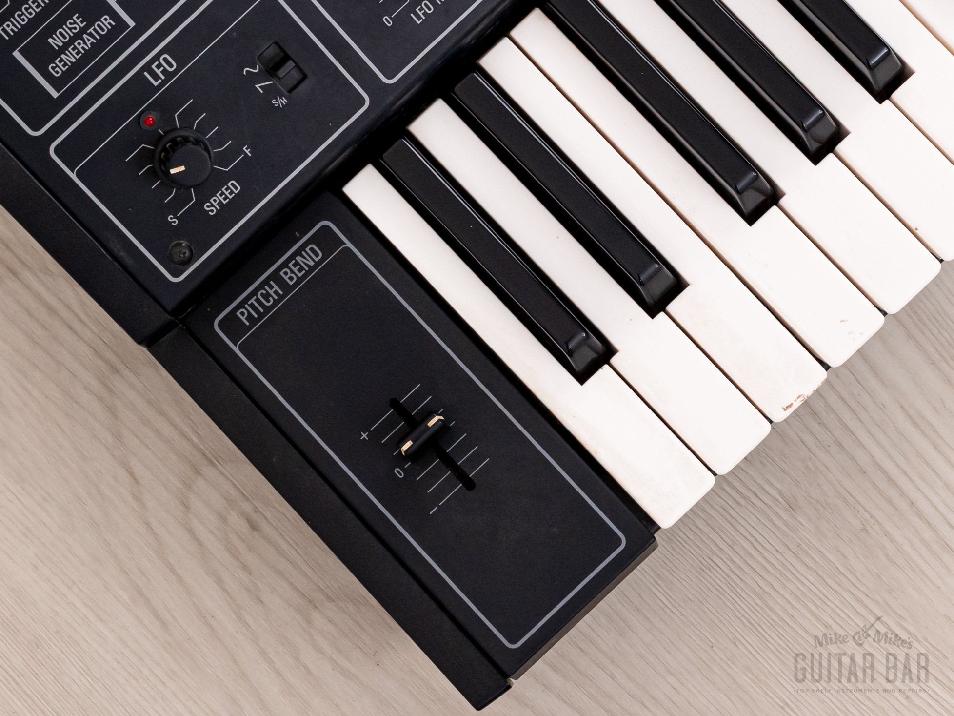 1980s Yamaha CS-5 Vintage Monophonic Analog Synthesizer, Serviced