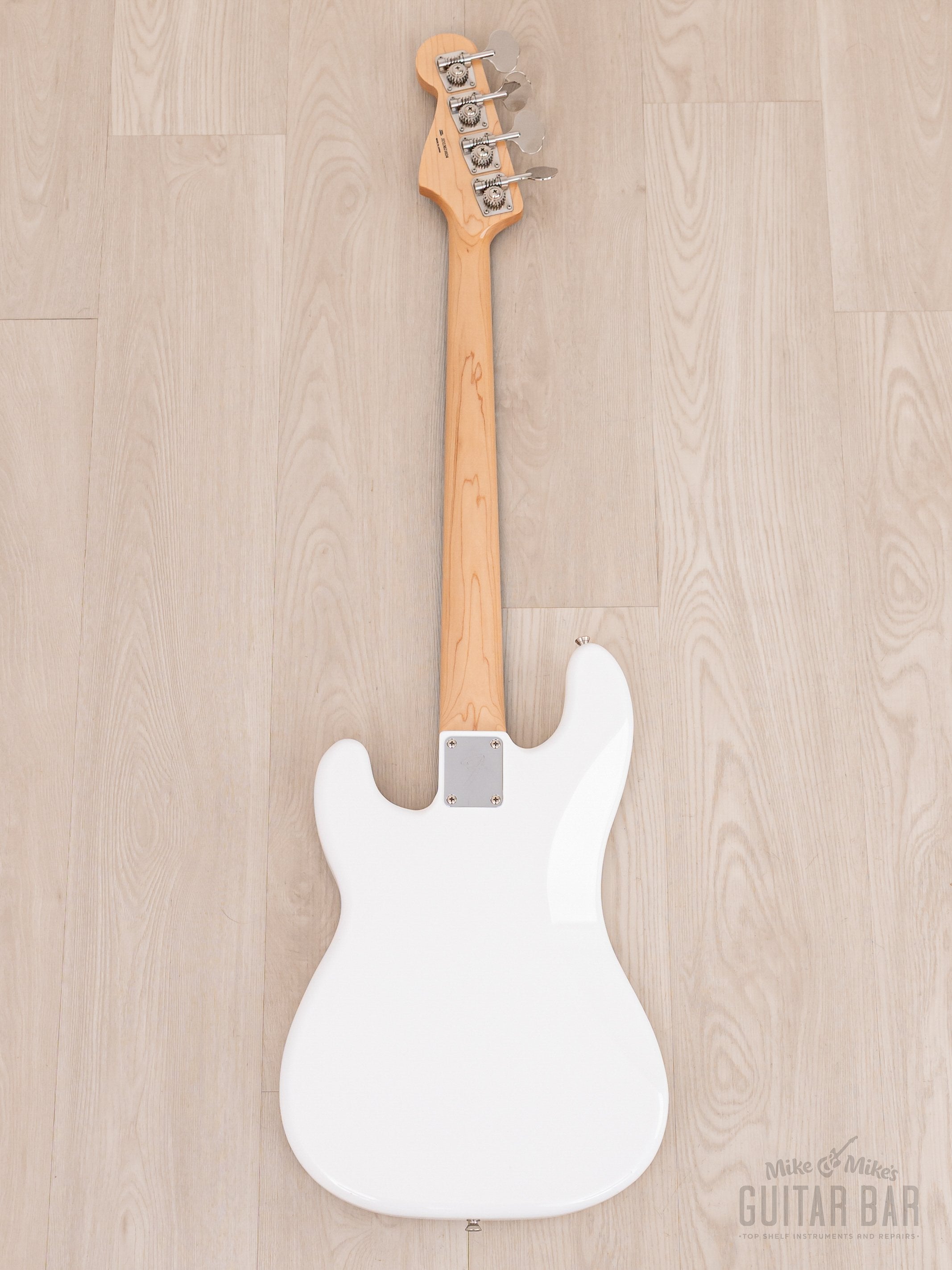 2023 Fender Traditional II 70s Precision Bass Arctic White, Japan MIJ
