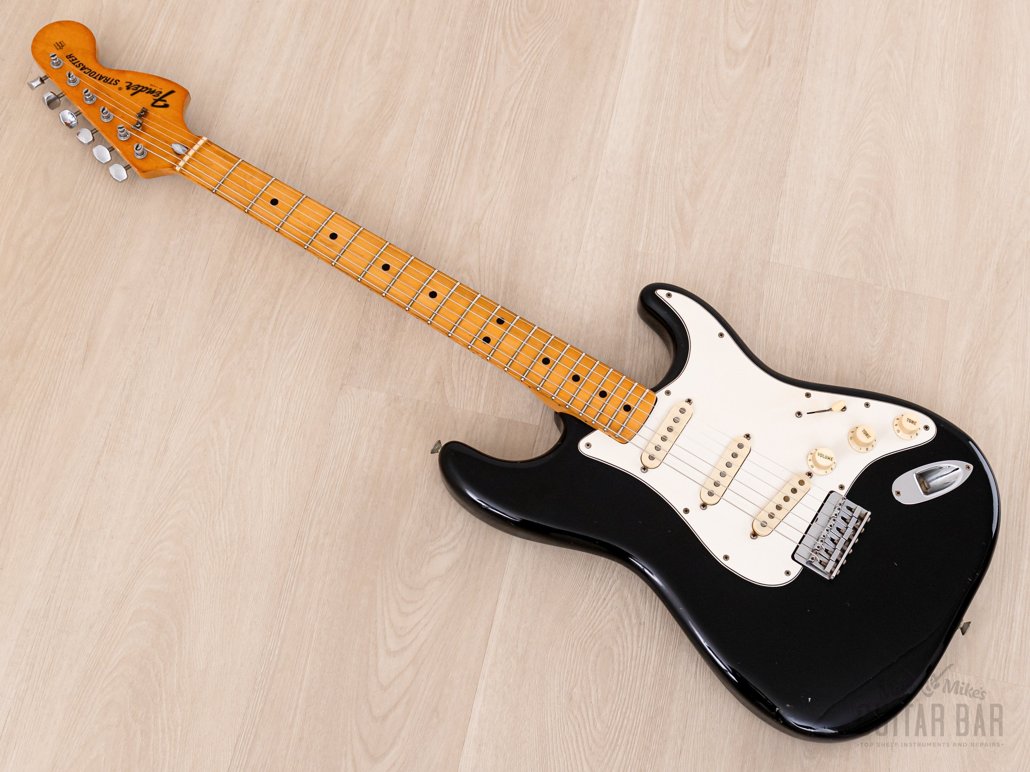 1975 Fender Stratocaster Hardtail Vintage Guitar Black, 100