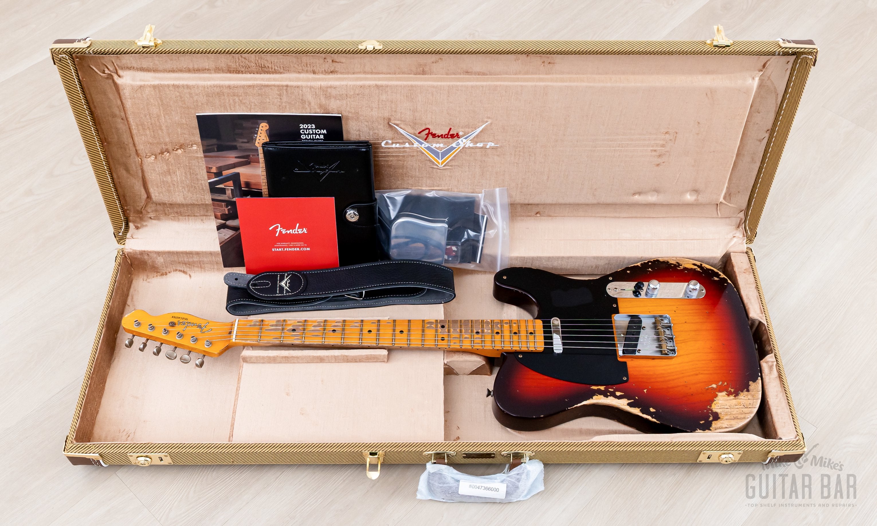 Fender Custom Shop 1952 Telecaster Heavy Relic Big U Neck Sunburst w/