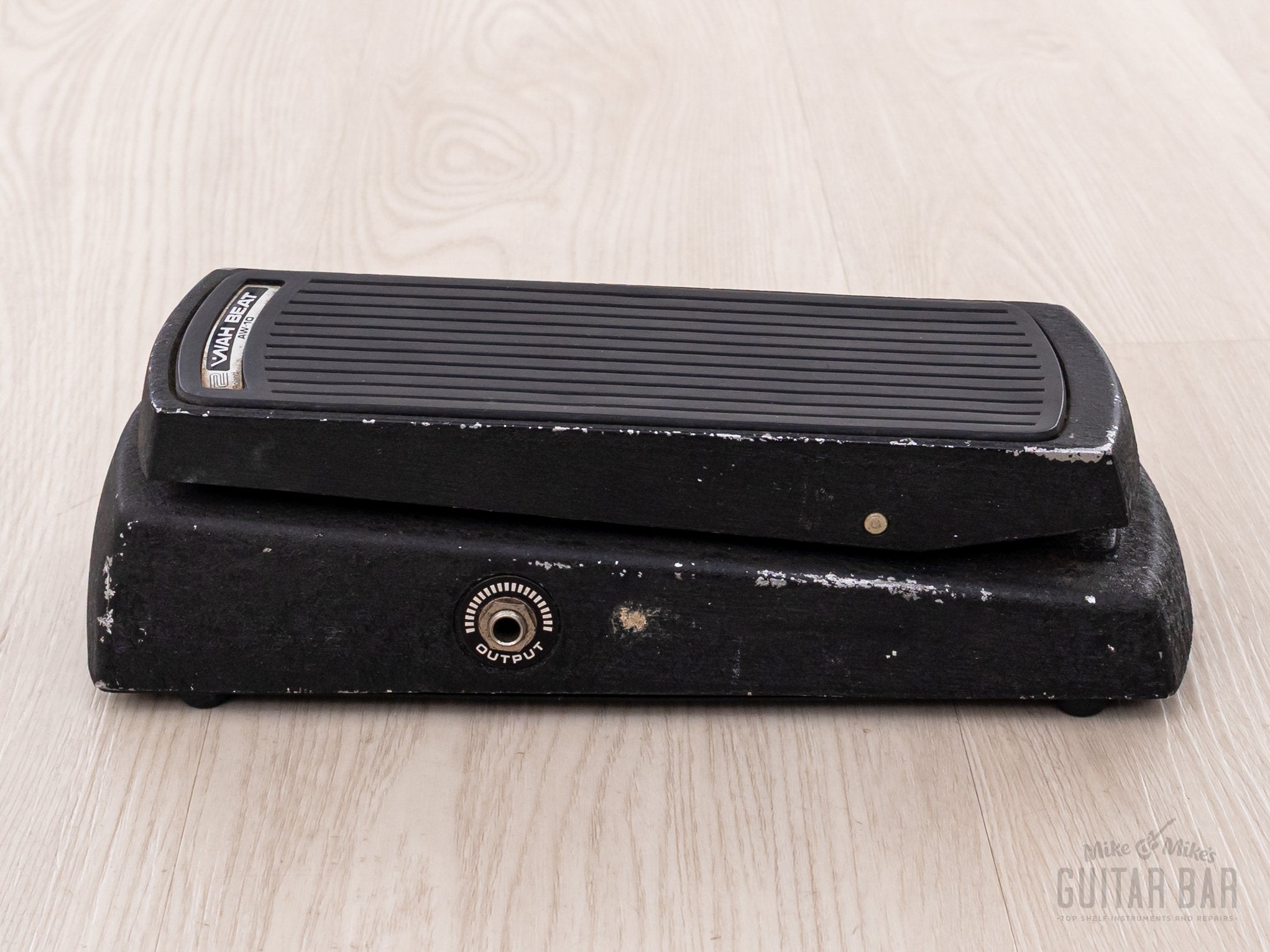 1977 Roland Wah Beat AW-10 Vintage Effects Pedal