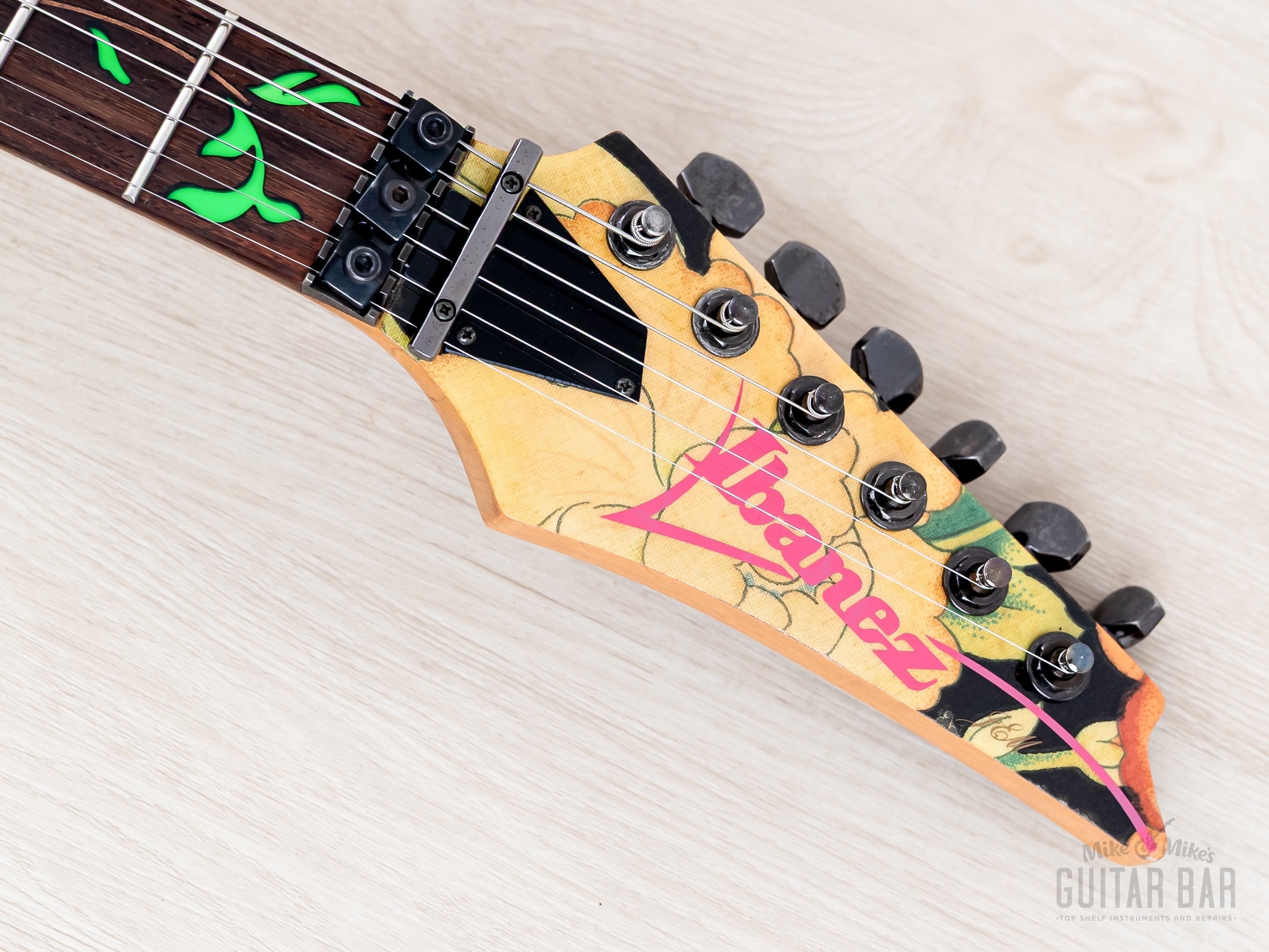 1997 Ibanez JEM77-FP Steve Vai Signature Vintage Guitar Black Floral P