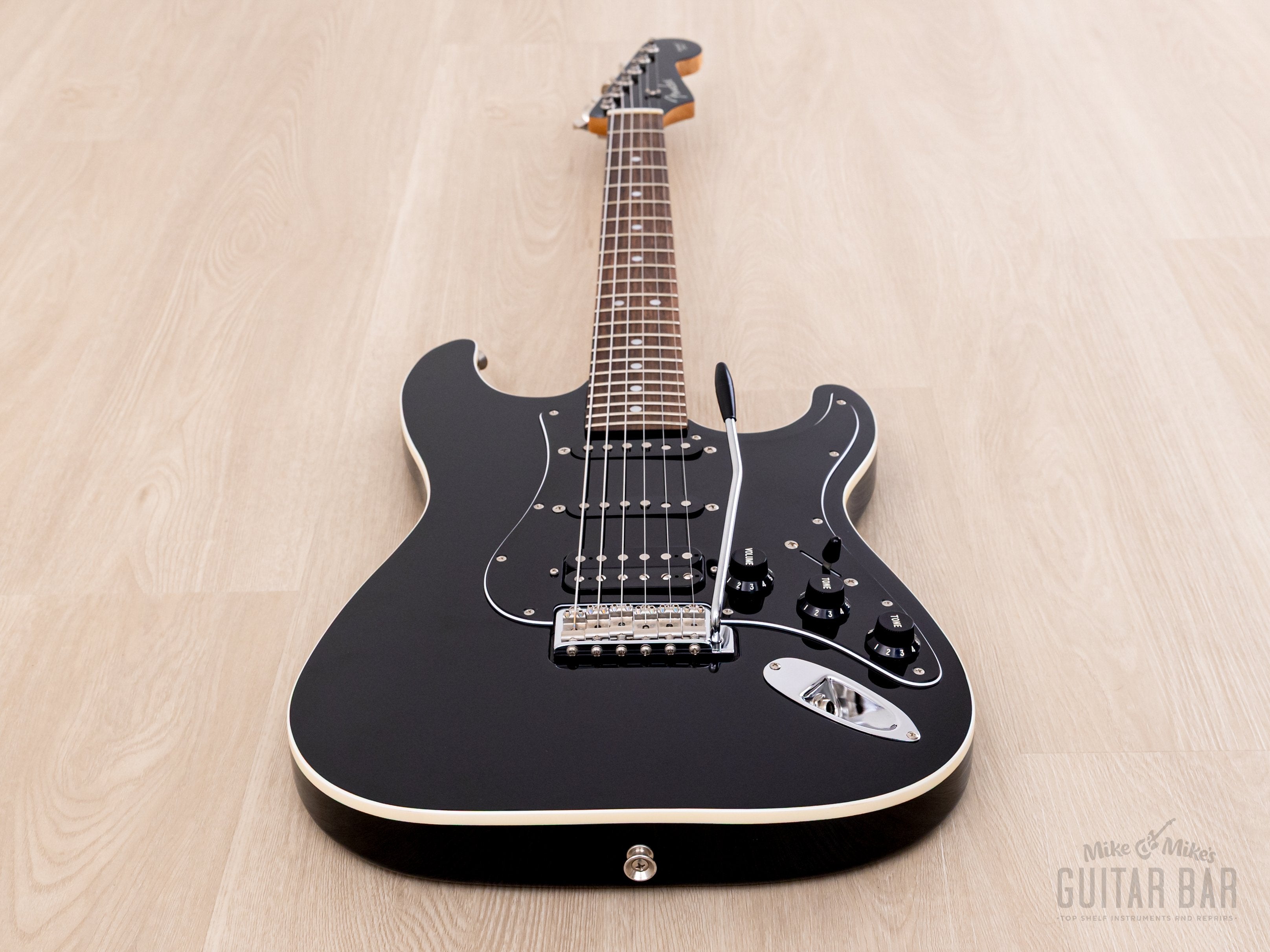 2017 Fender Aerodyne HSS Medium Scale 24 3/4