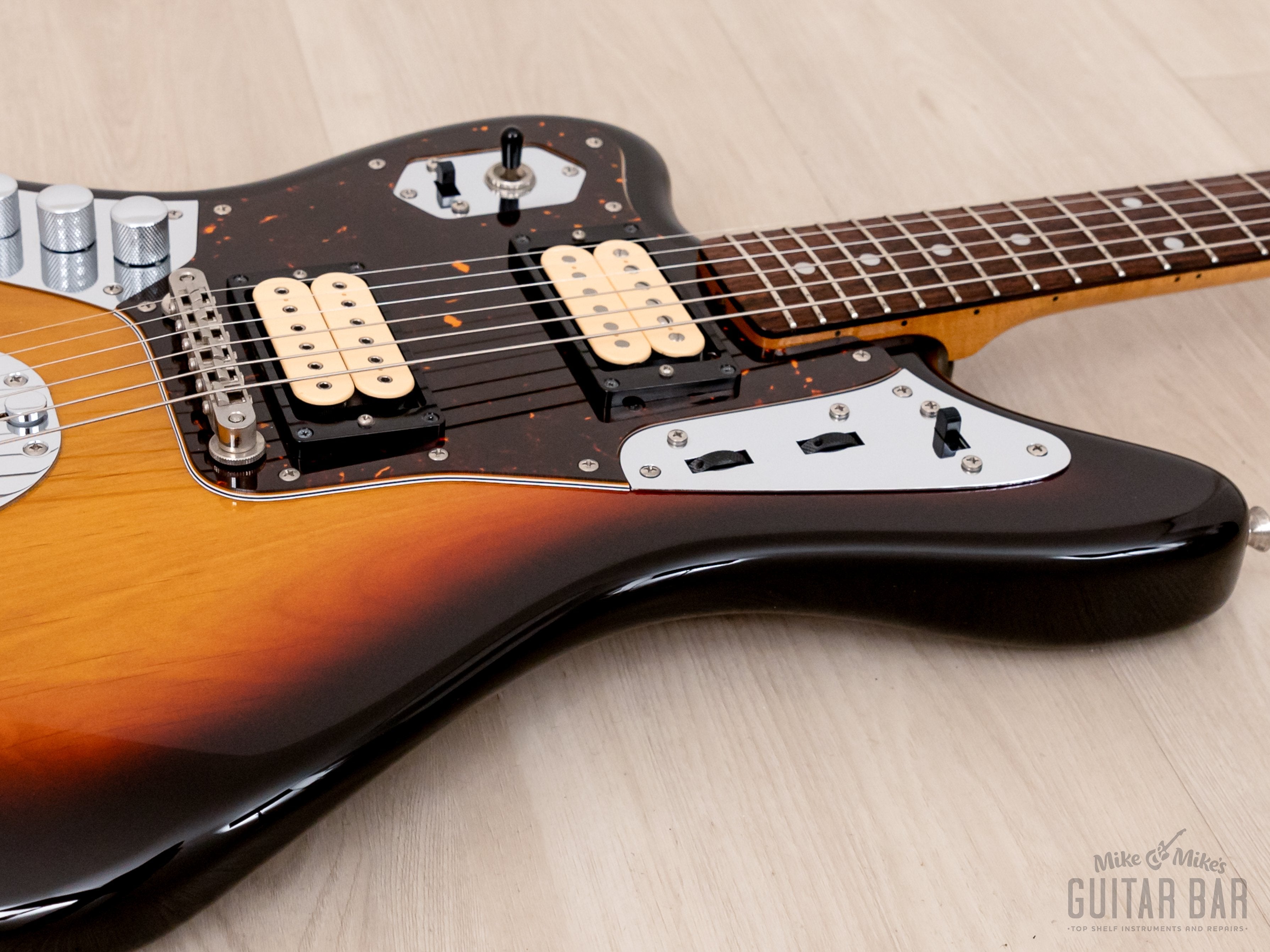 Fender Japan Jaguar 2010-2012 フェンジャパ 2010 Fender Japan Jaguar JG66-85 '62 Reissue 3-Tone Sunburst