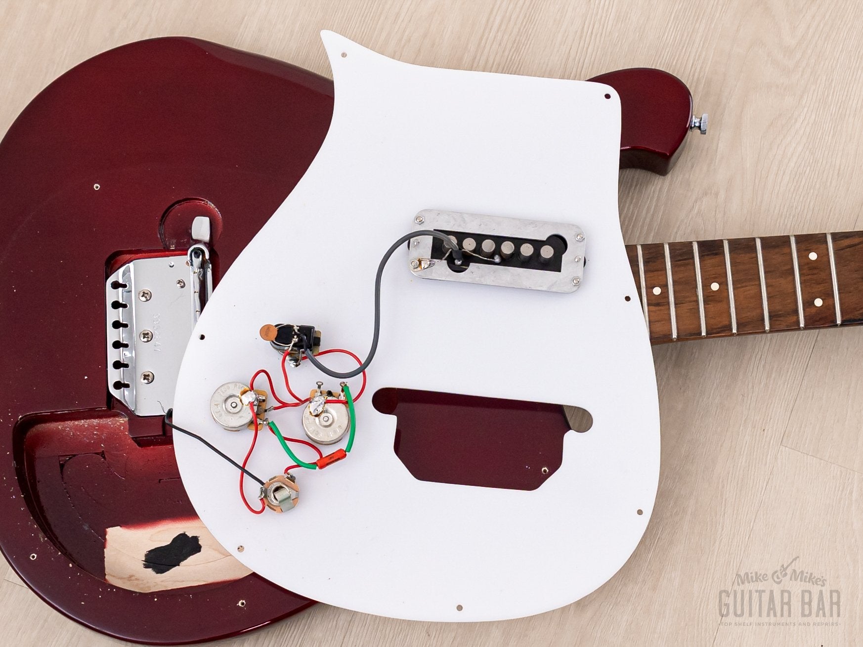 1999 Rickenbacker 425V63 Limited Edition Vintage Reissue Burgundyglo w/ Toaster Top, Case