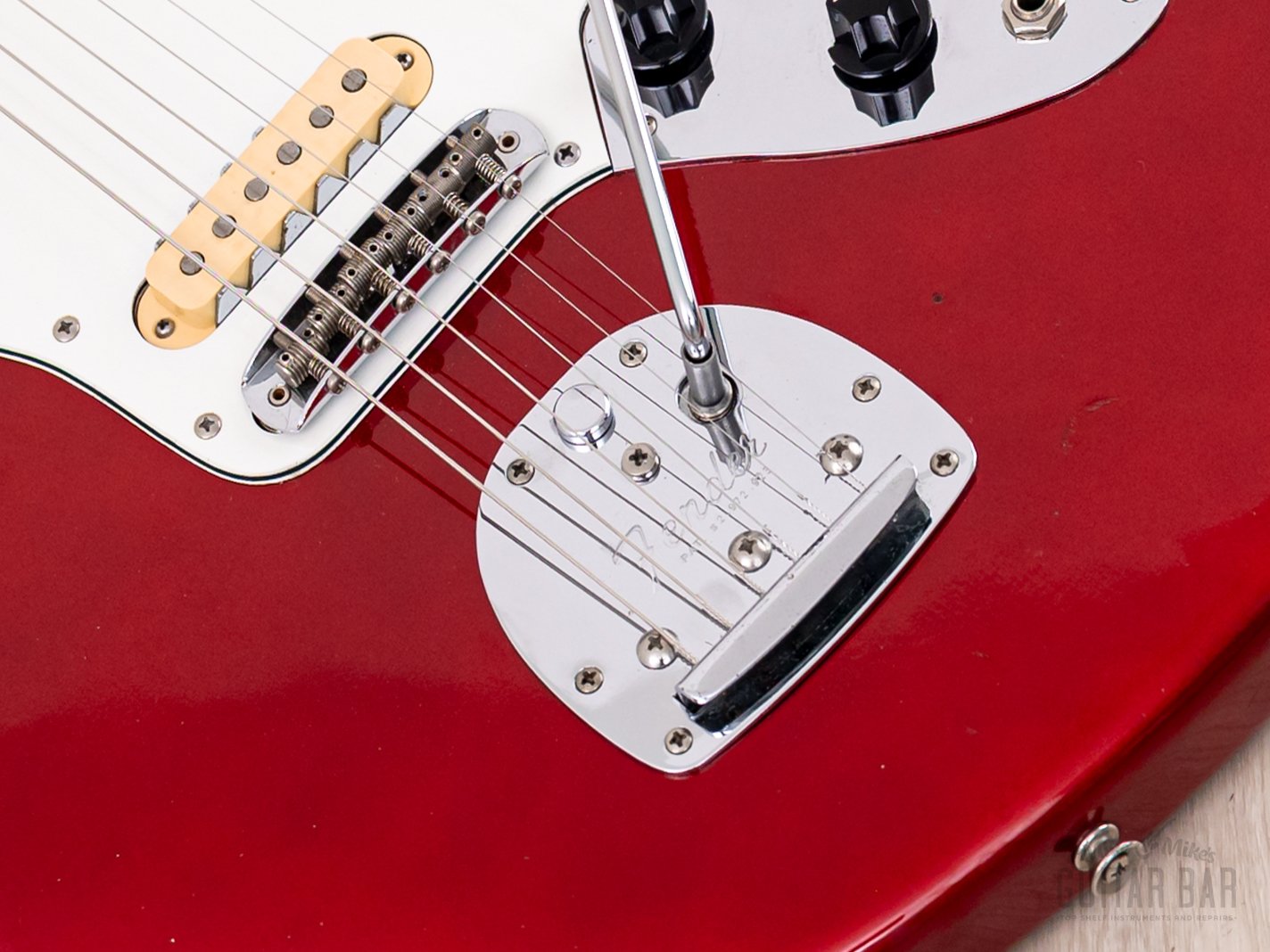1986 Fender Jaguar '62 Vintage Reissue JG66-75 Candy Apple Red First-Year, Japan MIJ Fujigen