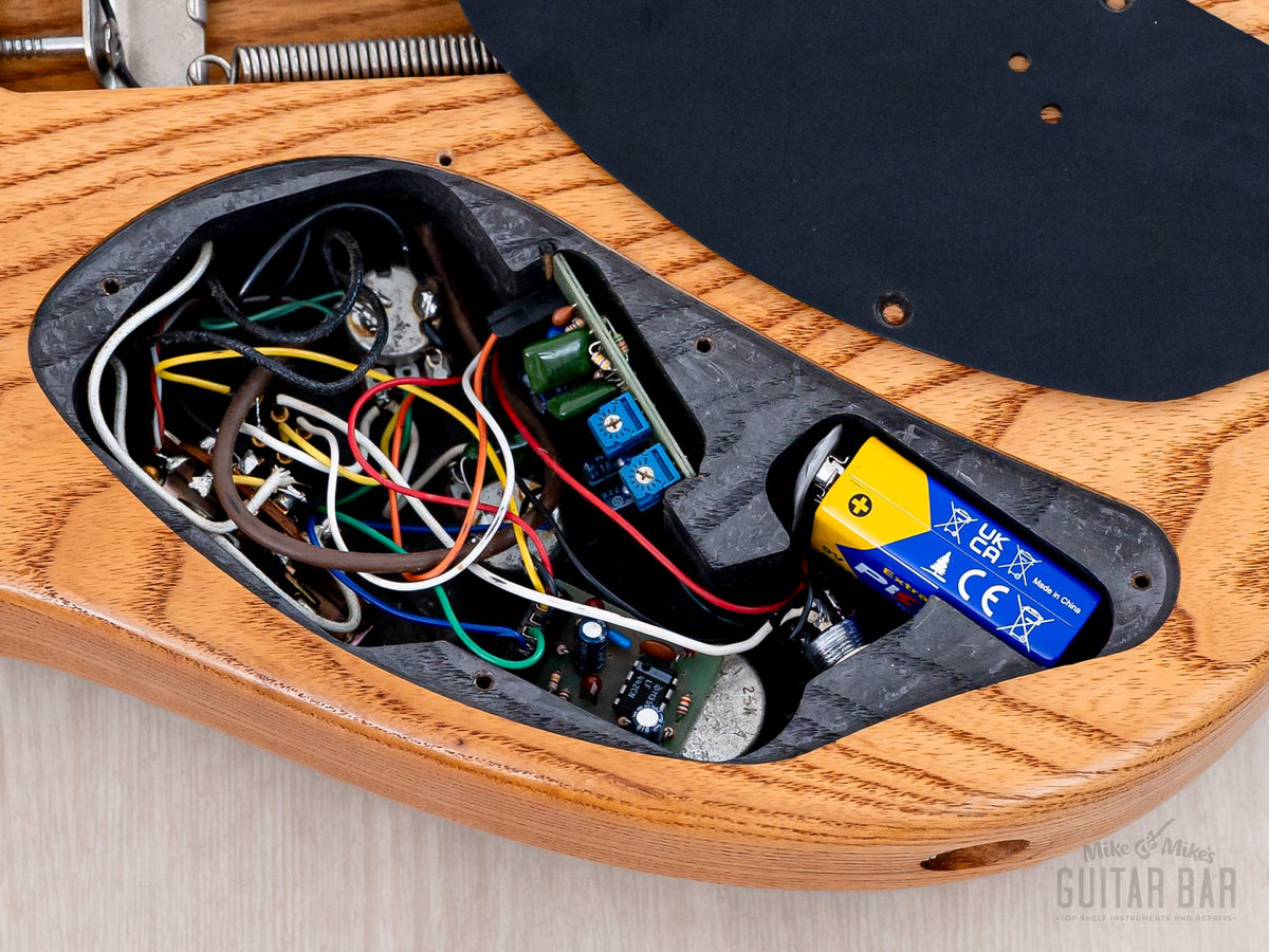 1993 Levinson Blade RH-4 Limited Momose Custom rear control cavity with VSC-1 electronics