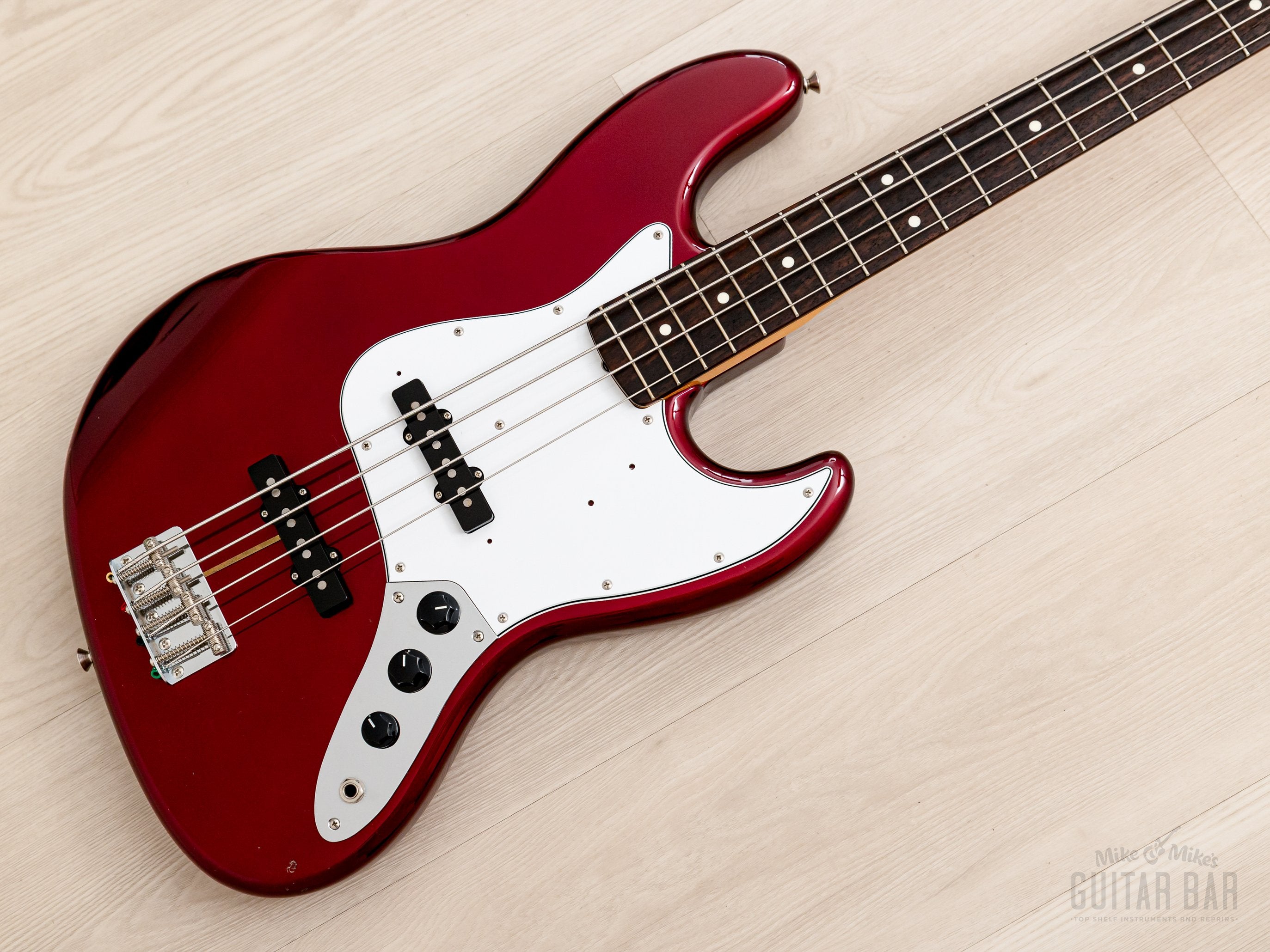 2009 Fender Jazz Bass ‘62 Vintage Reissue JB62-US Candy Apple Red w/ USA Pickups, Japan MIJ
