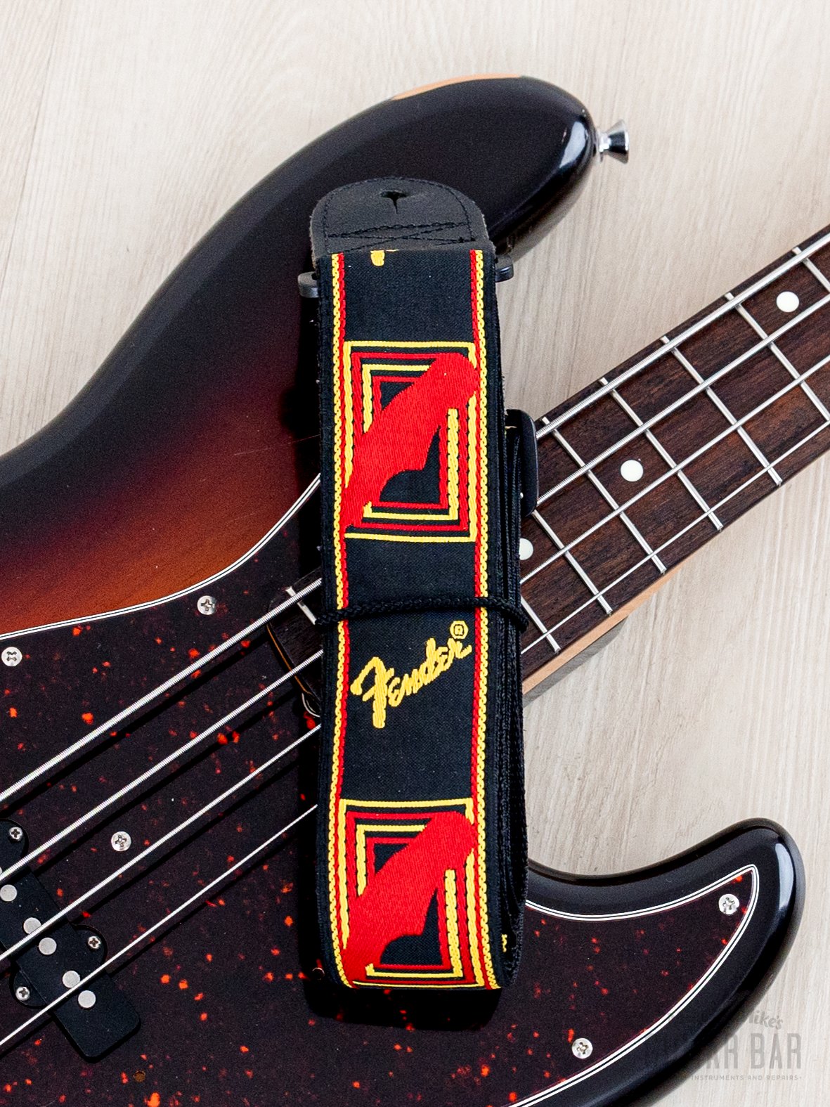 1989 Fender Jazz Bass '62 Vintage Reissue JB62-95 Sunburst Lacquer w/