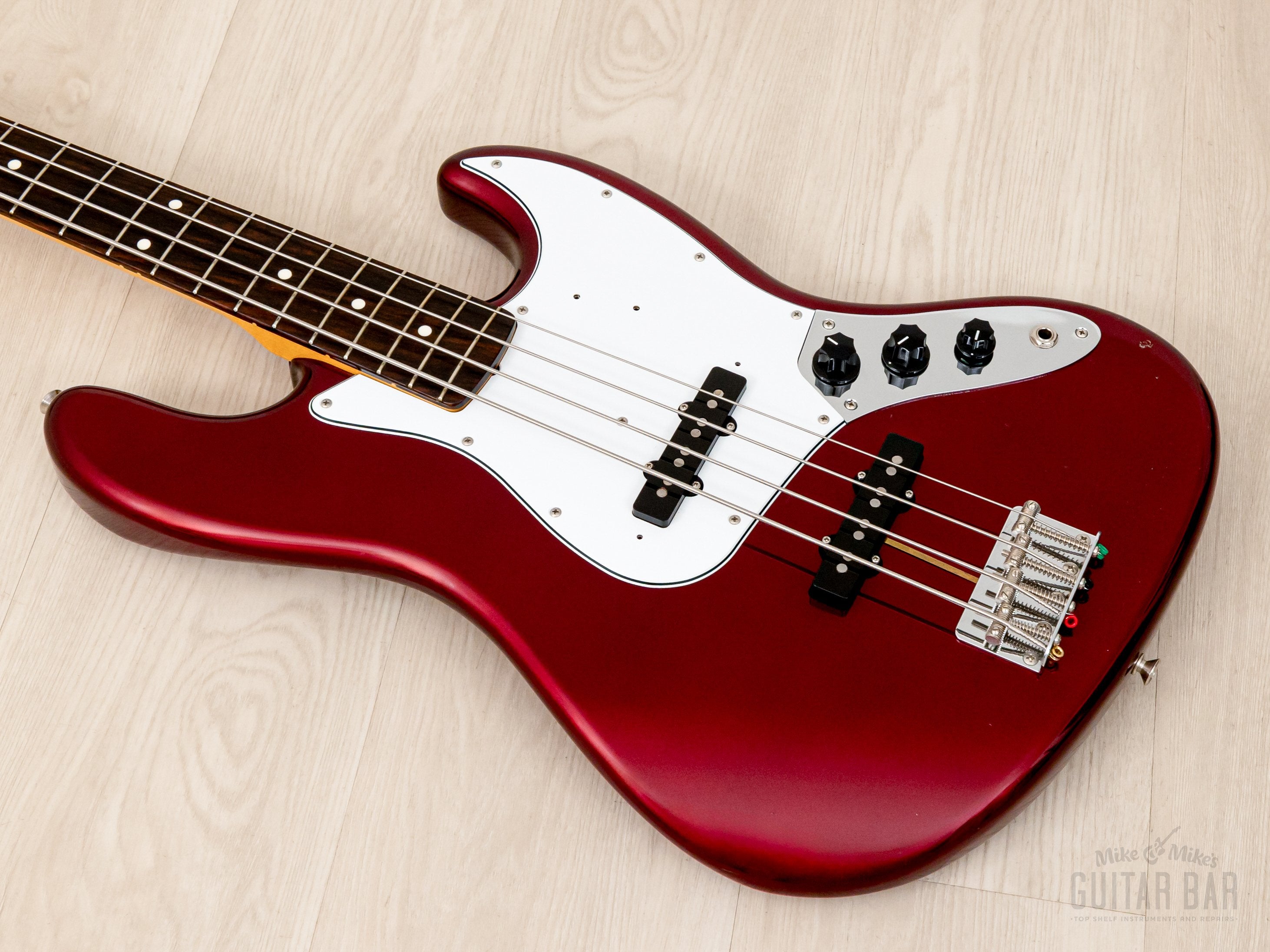 2009 Fender Jazz Bass ‘62 Vintage Reissue JB62-US Candy Apple Red w/ USA Pickups, Japan MIJ