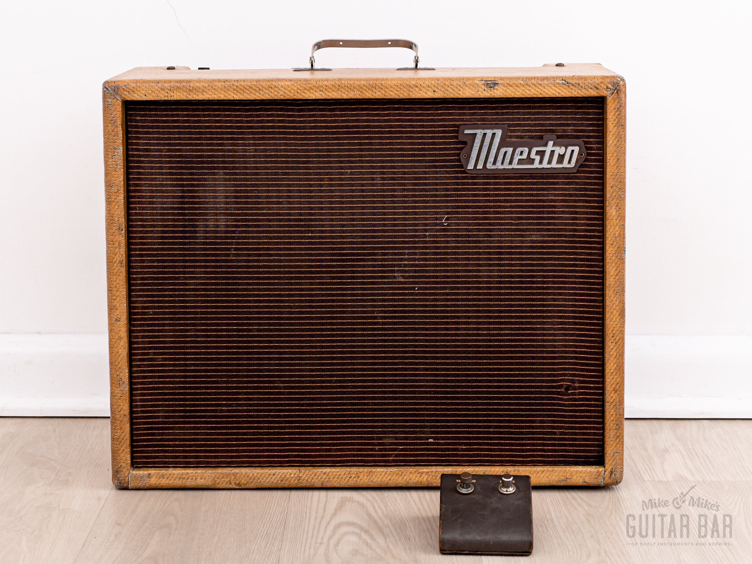 1962 Maestro (Gibson) GA-2RT Deluxe Reverb-Echo 1x12 Tweed Vintage Tube Amp w/ Oxford, Serviced