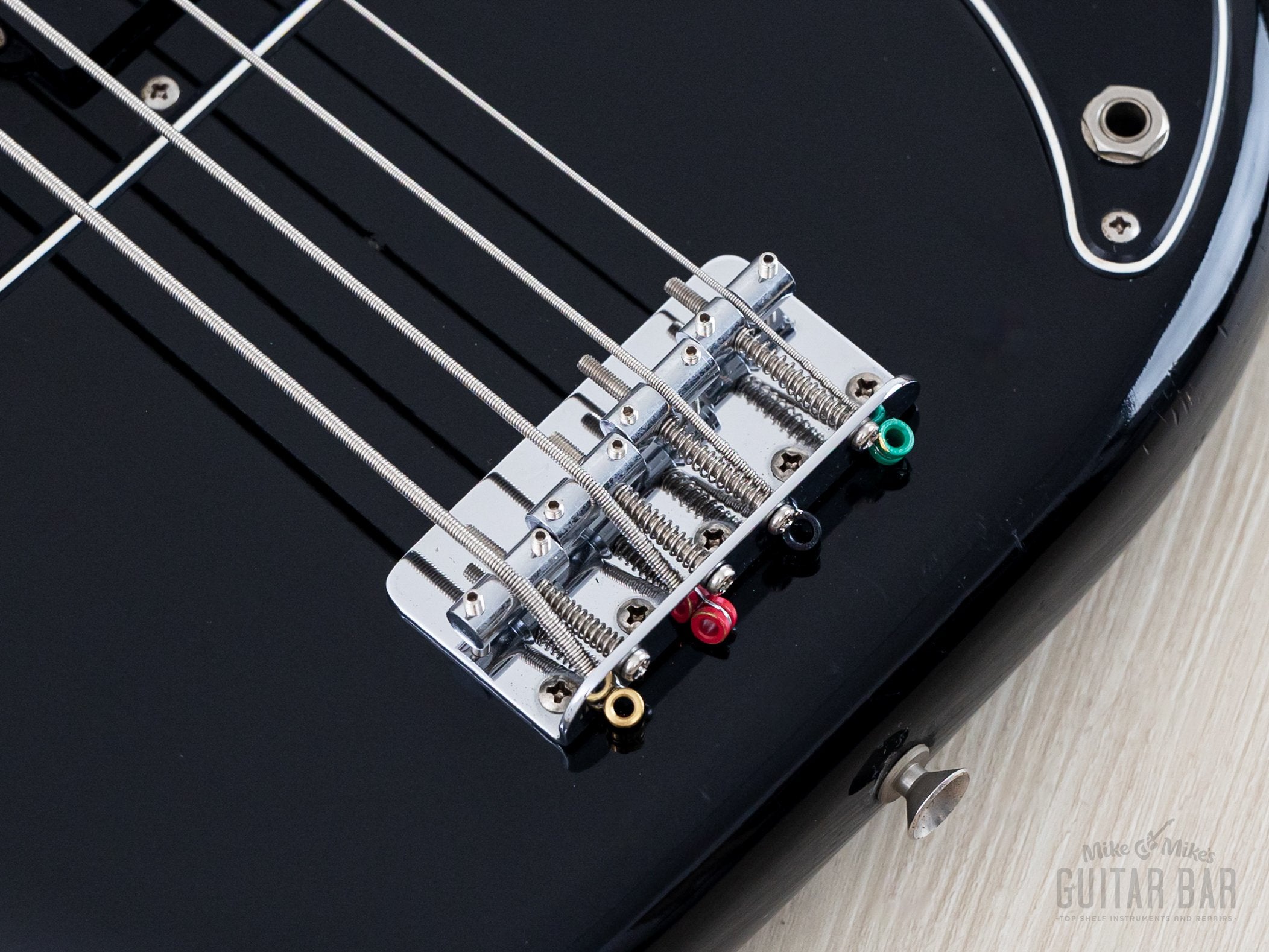 1981 Tokai Hard Puncher PB40 Vintage P Bass Black, Japan