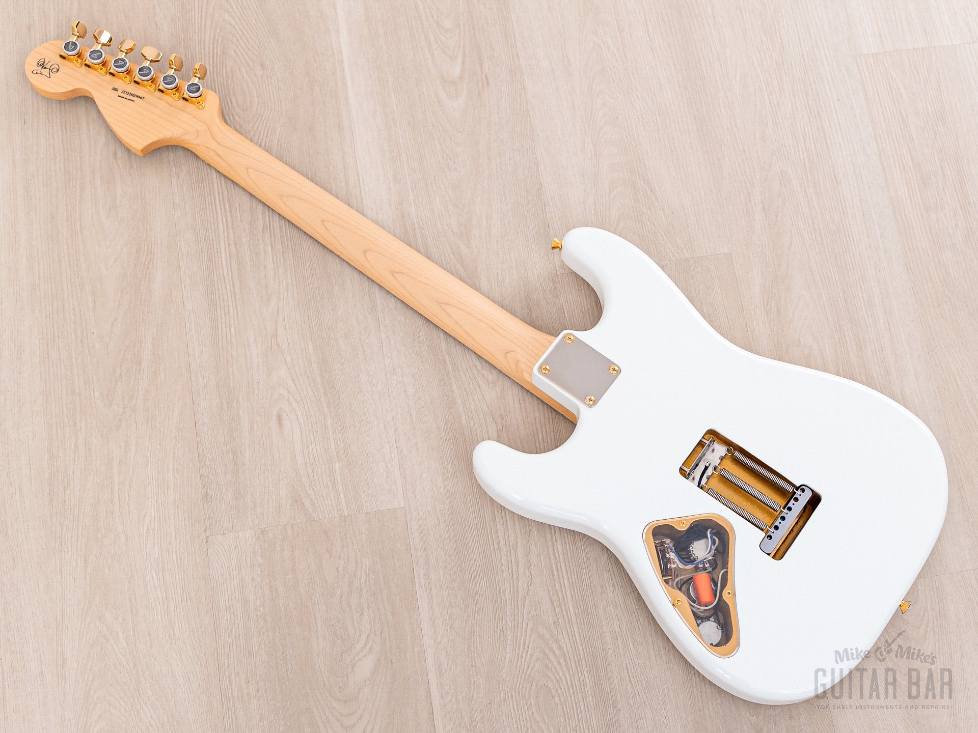 2022 Fender Ken Stratocaster Experiment #1 Original White, Mint w/ Cas