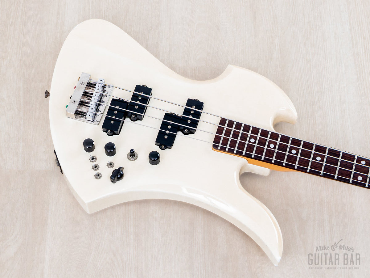Body angled from the treble side