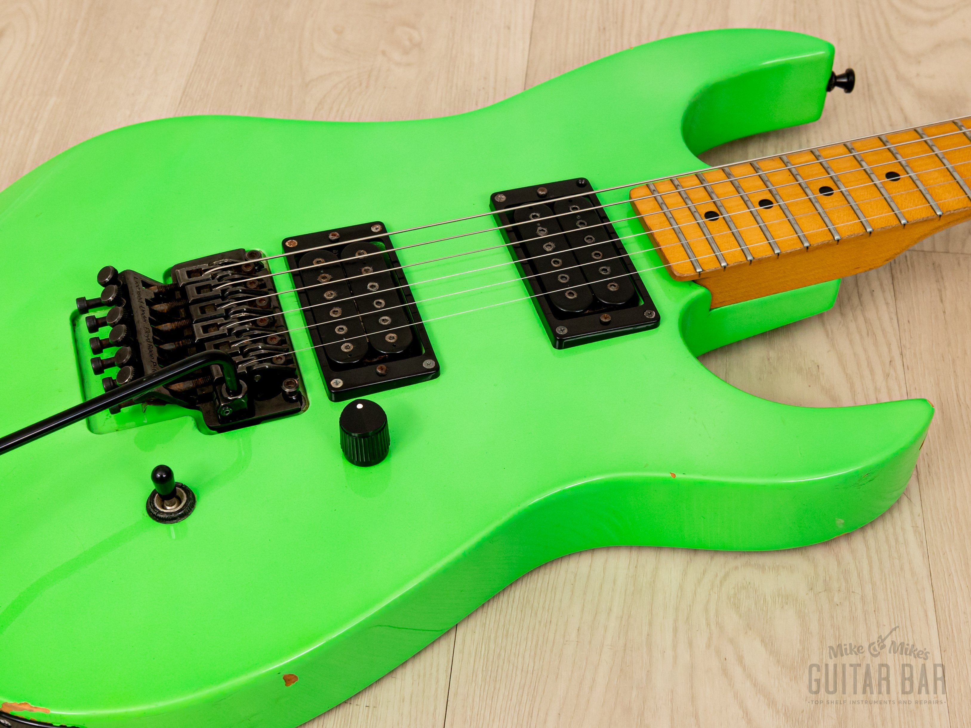 1990 B.C. Rich NJ Series Gunslinger GS-MR851 Slime, Neon Green, C.C. DeVille