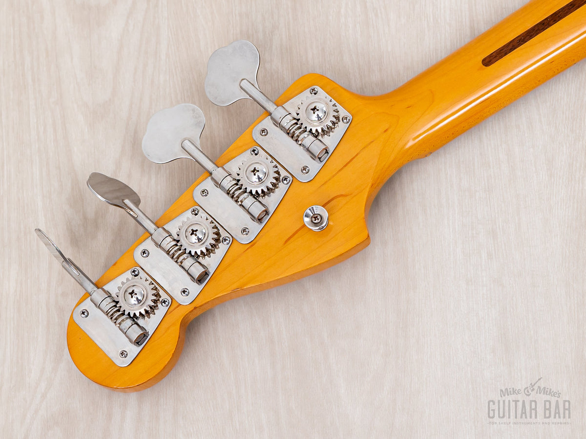 Headstock back with clover button tuners