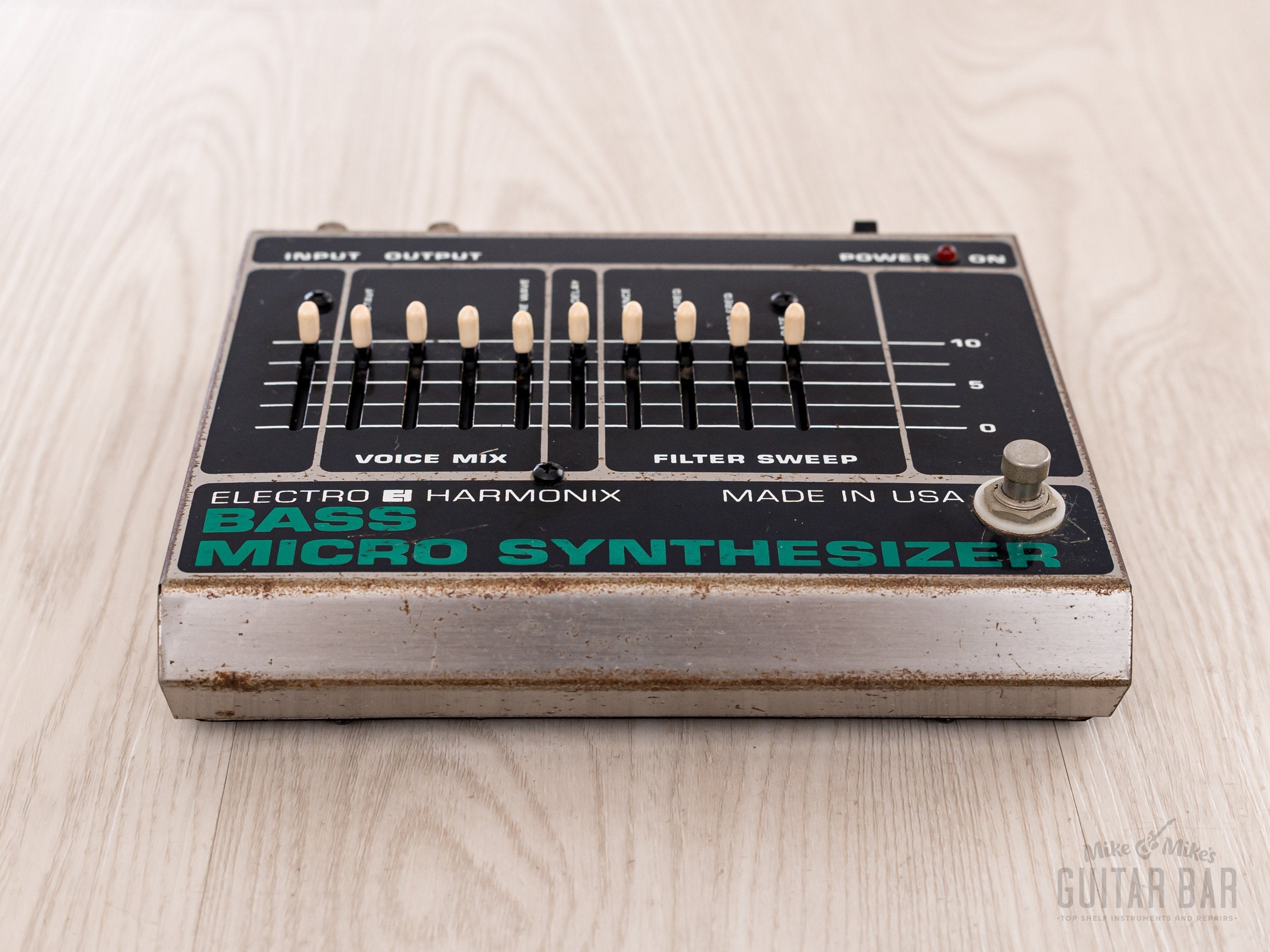 2000 Electro Harmonix Bass Micro Synthesizer Effects Pedal w/ Crate, Adapter & Paperwork
