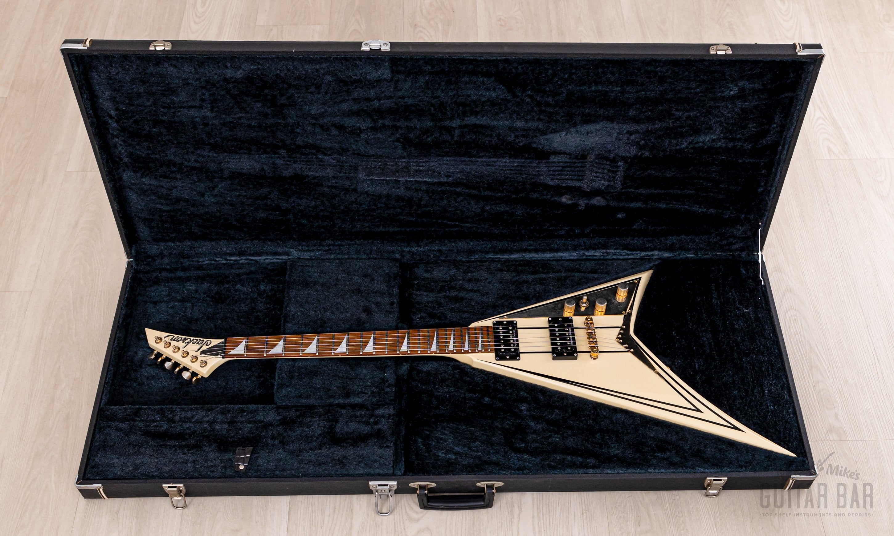2008 Jackson Pro Series RR5 Randy Rhoads Ivory w/ Seymour Duncan & Case, Japan