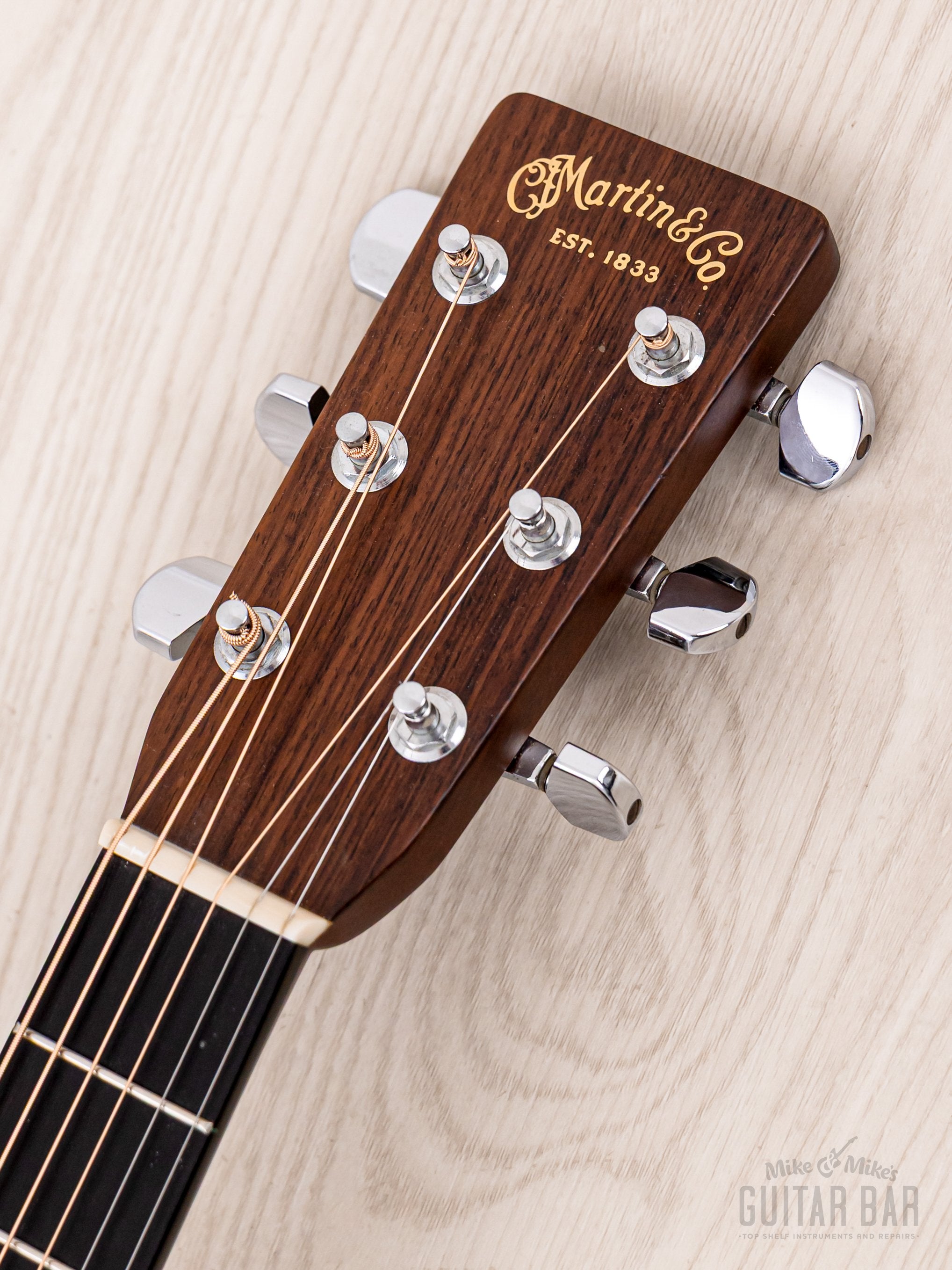 1999 Martin Standard Series 000-28 Acoustic Guitar Aging Toner Top, Near-Mint w/ Hangtags, Case