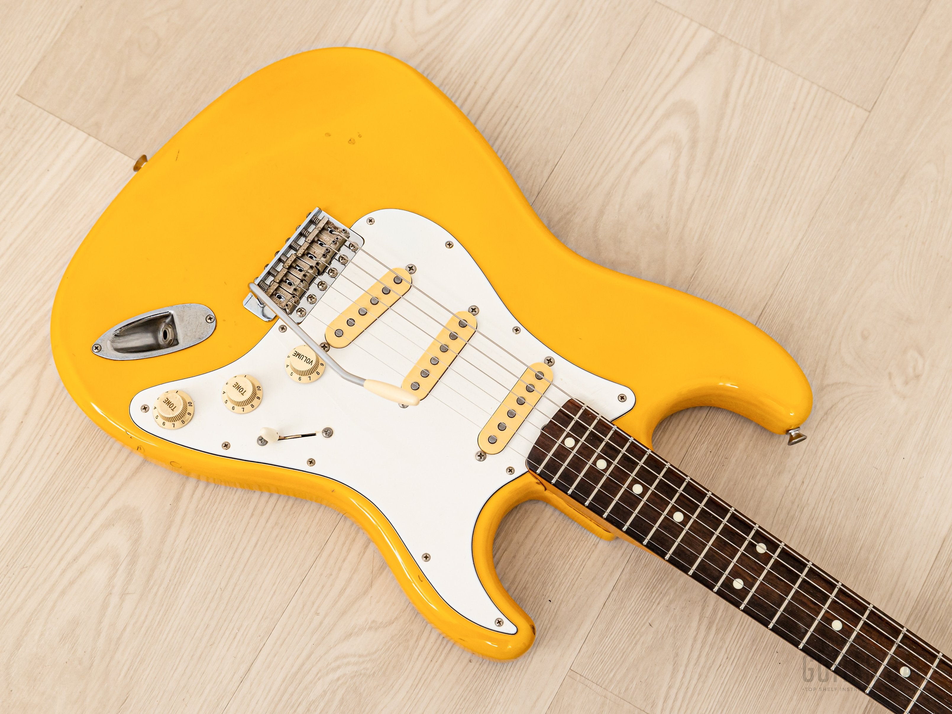 1988 Fender Stratocaster '62 Vintage Reissue ST62-55 Rebel Yellow, Japan MIJ Fujigen