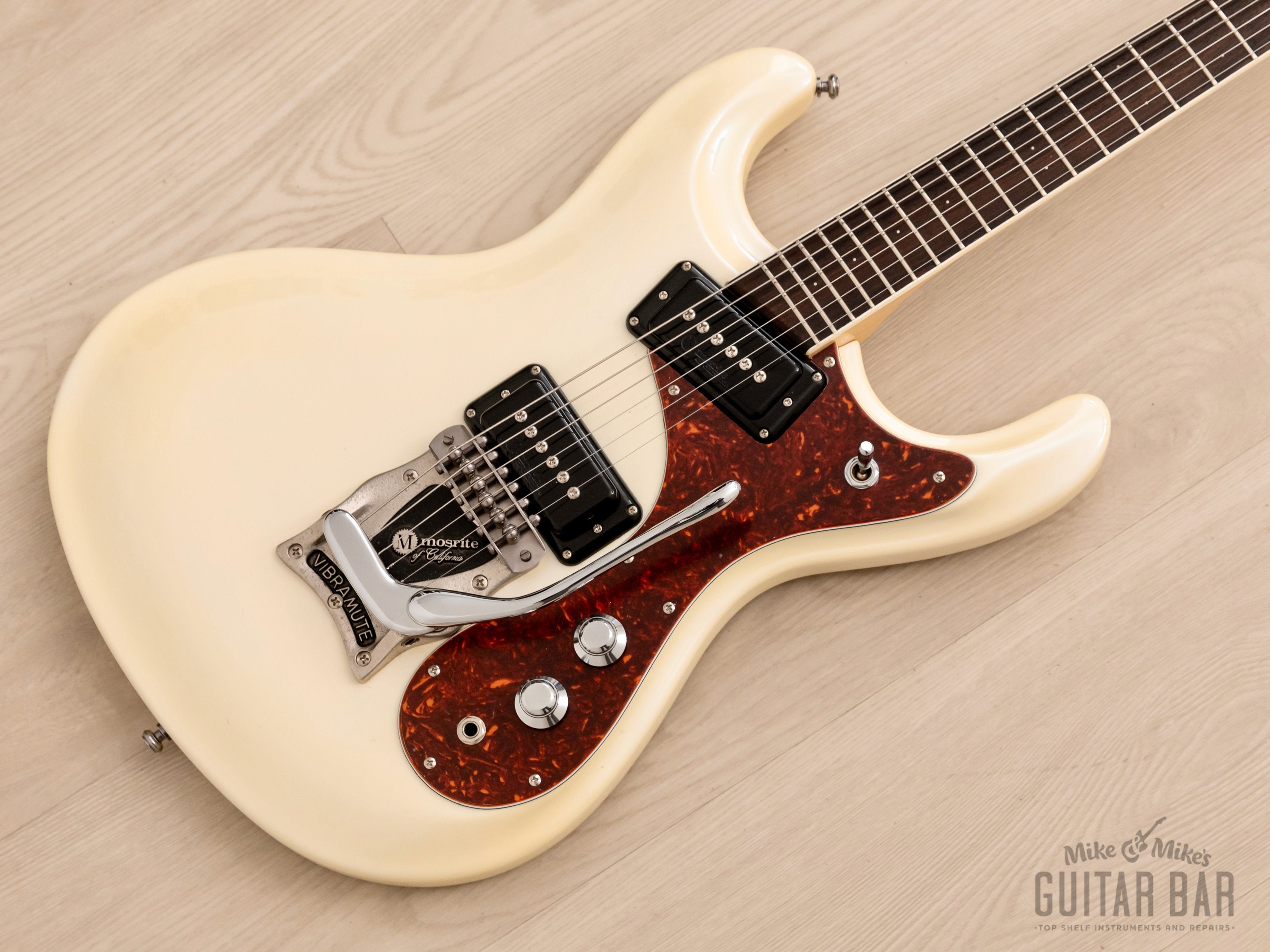 2000s Mosrite Ventures Model Super Custom '65 Pearl White w/ Vibramute, Case & Hangtags, Japan Kurokumo