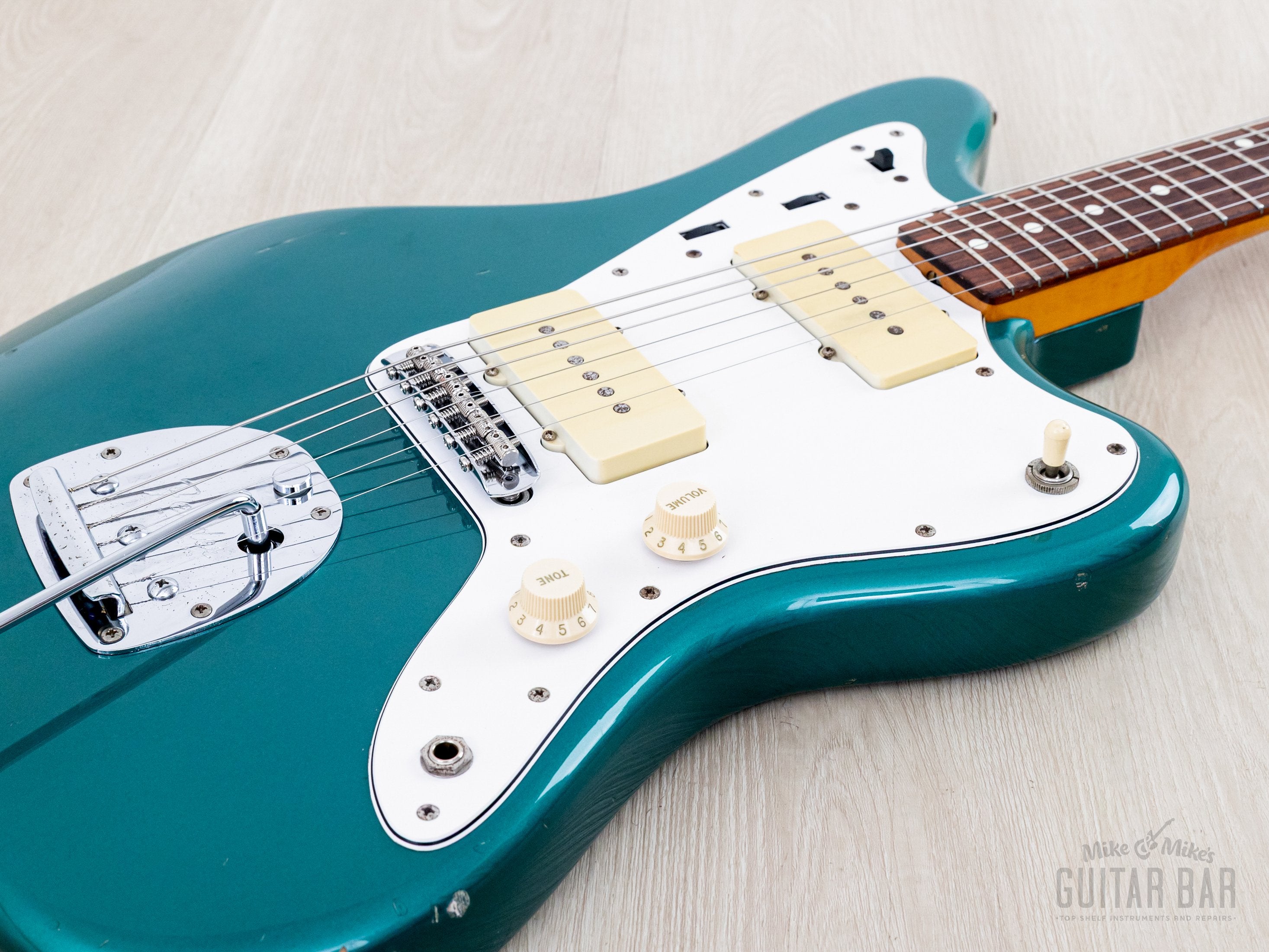 1997 Fender '62 Jazzmaster Offset Electric Guitar JM66-80 MH, Ocean Tu