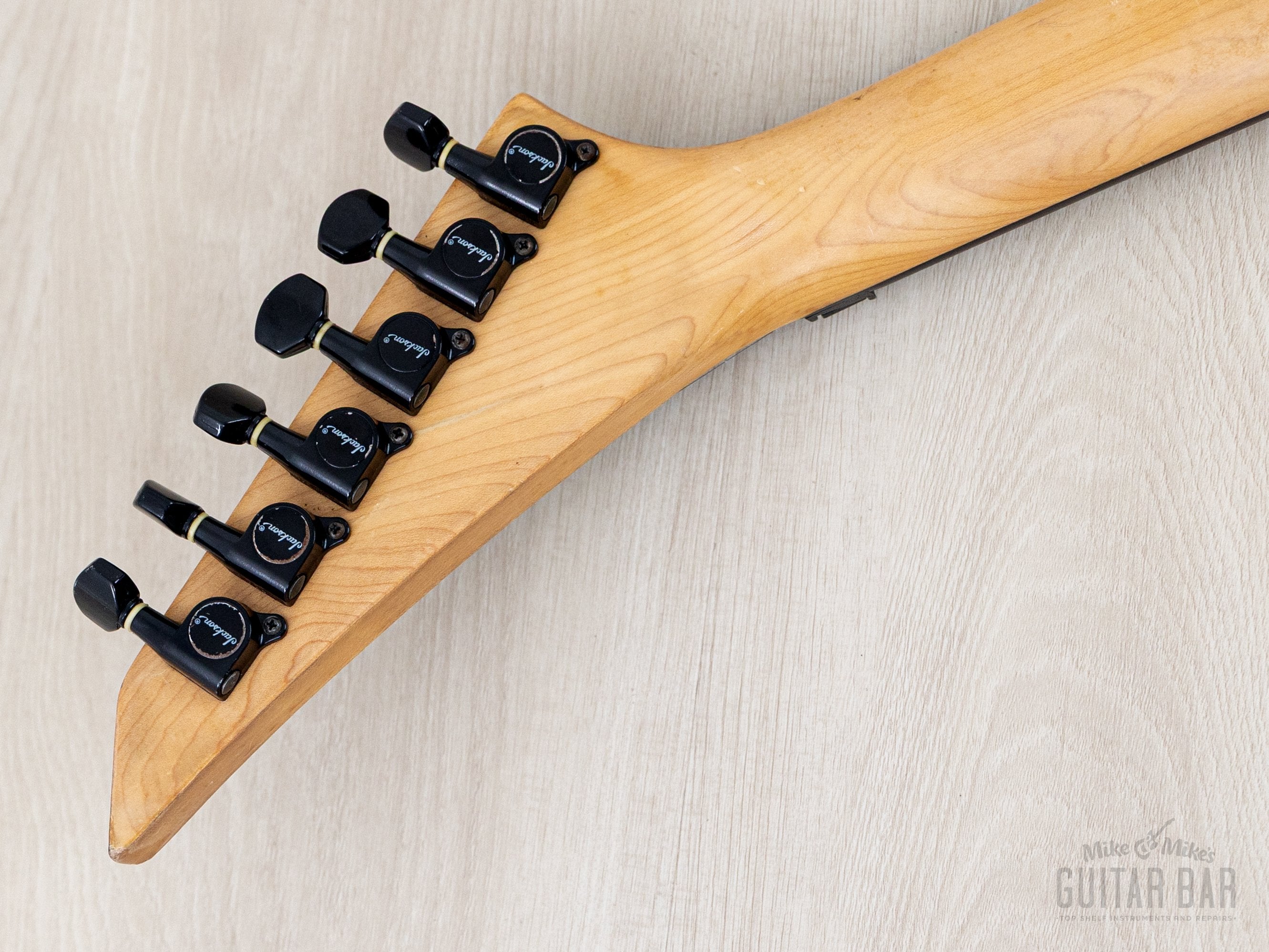 【送料込】80年代 CHARVEL BY JACKSON MODELメイプル指板 s-l400.jpg