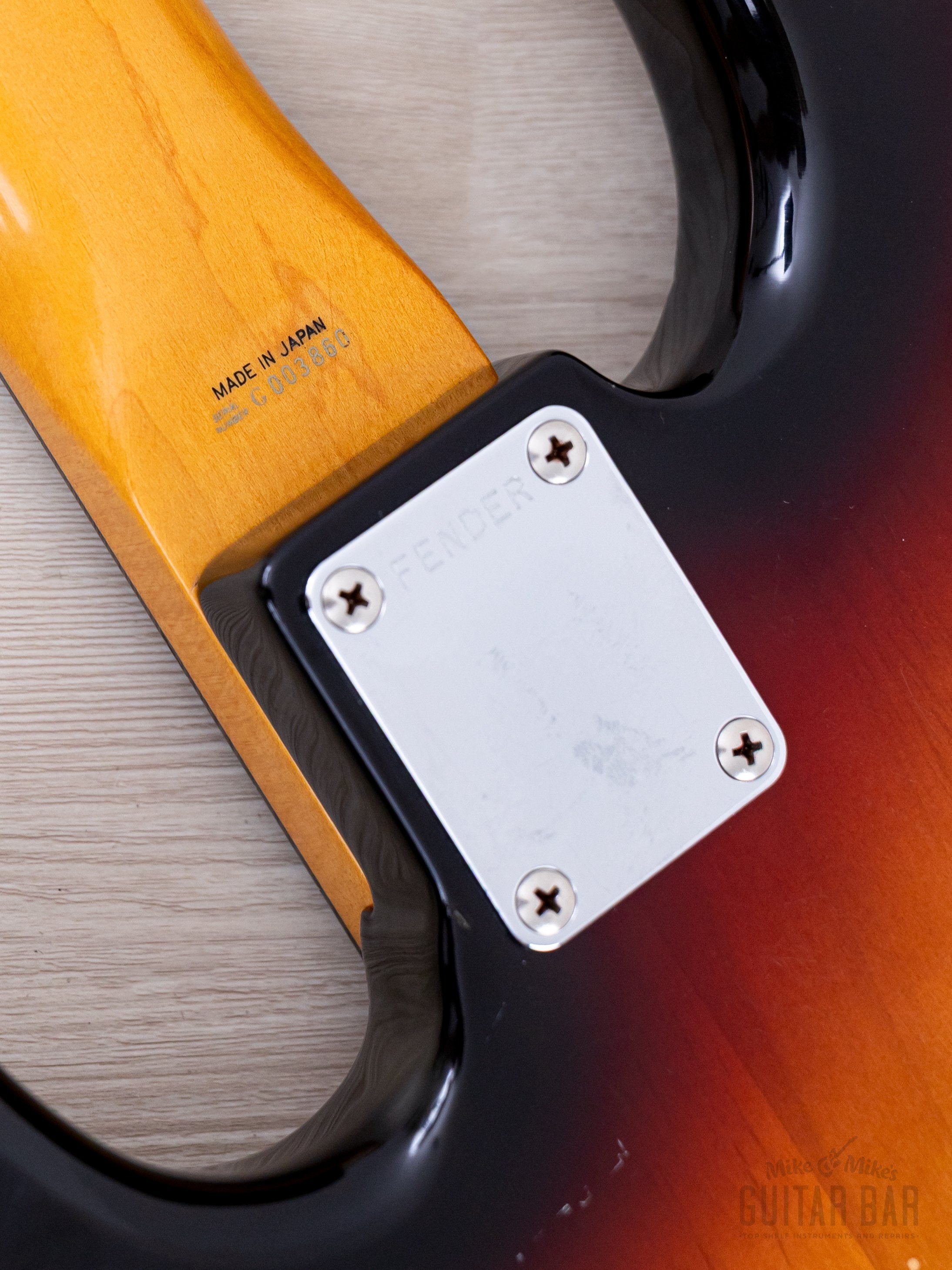 1989 Fender Jazz Bass '62 Vintage Reissue JB62-75 Sunburst