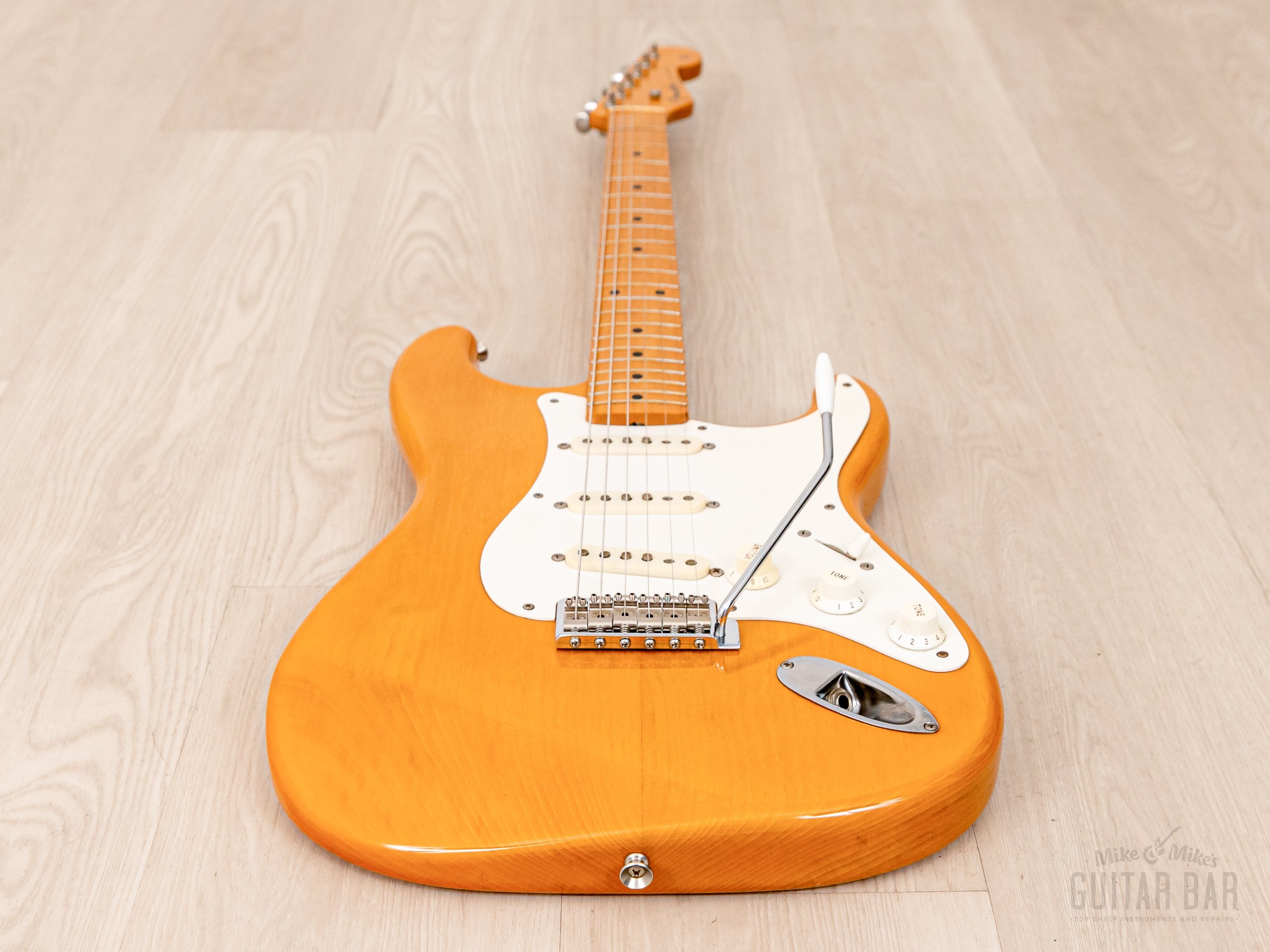 1993 Fender Stratocaster '54 Vintage Reissue ST54-75RV w/ V Neck, Lacquer Finish & USA Pickups, Japan MIJ Fuijgen