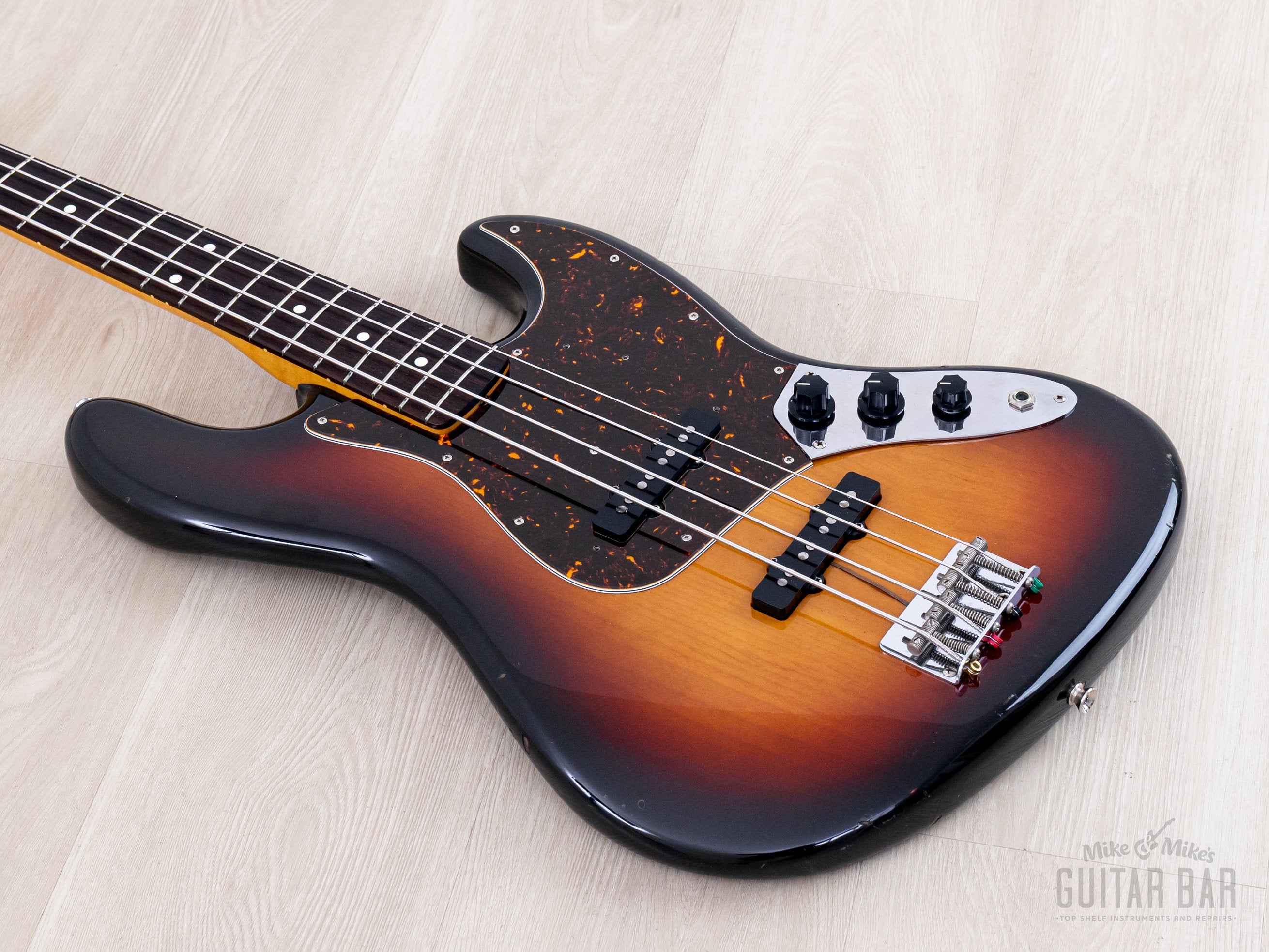 1989 Fender Jazz Bass '62 Vintage Reissue JB62-75 Sunburst