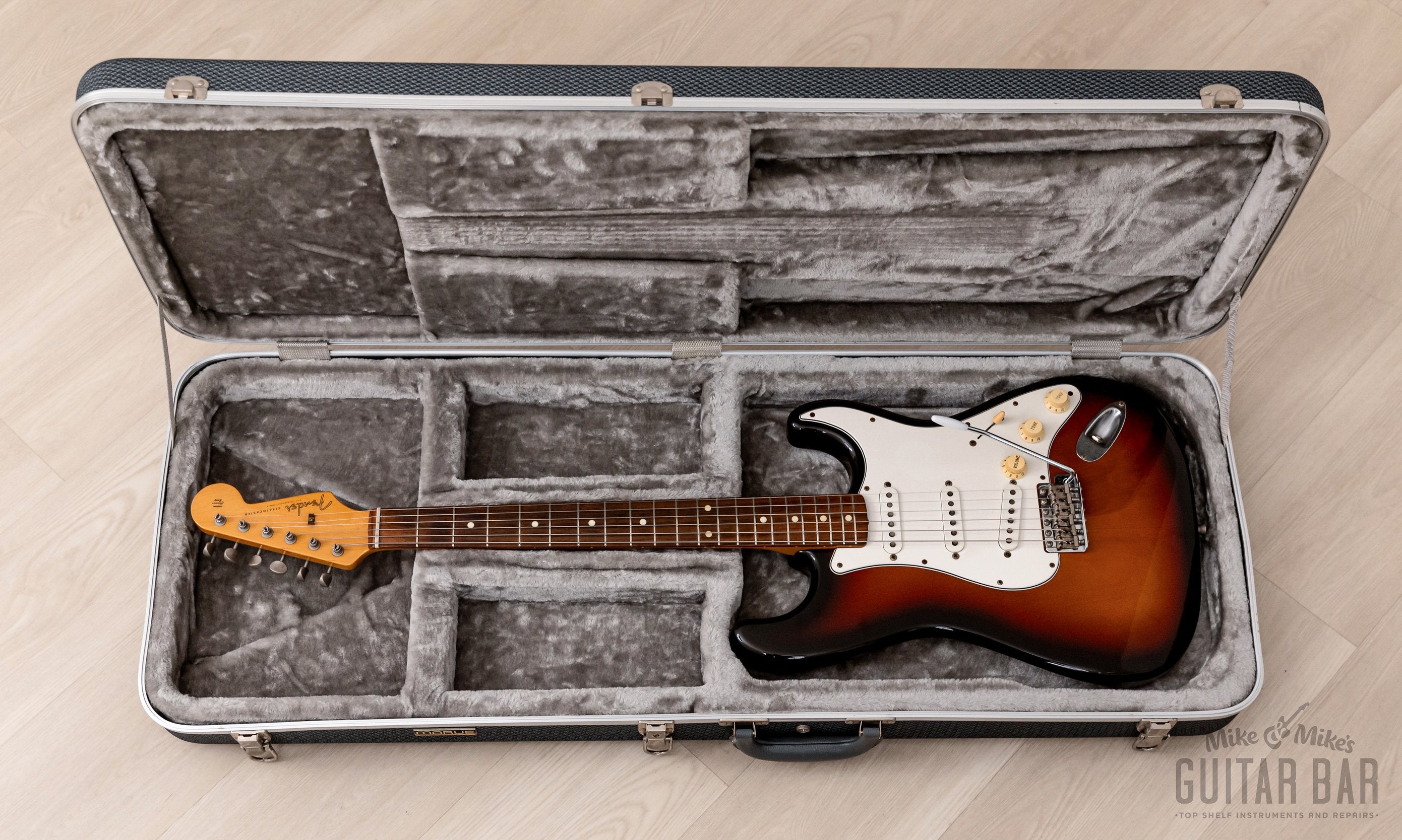 1998 Fender Stratocaster ‘62 Vintage Reissue ST62-58US Sunburst w/ USA Pickups & Case, Japan CIJ