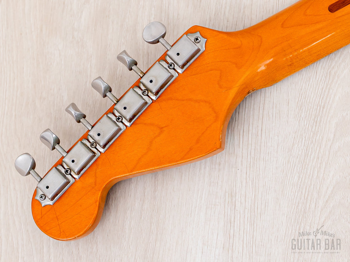 Headstock back with Kluson-style tuners
