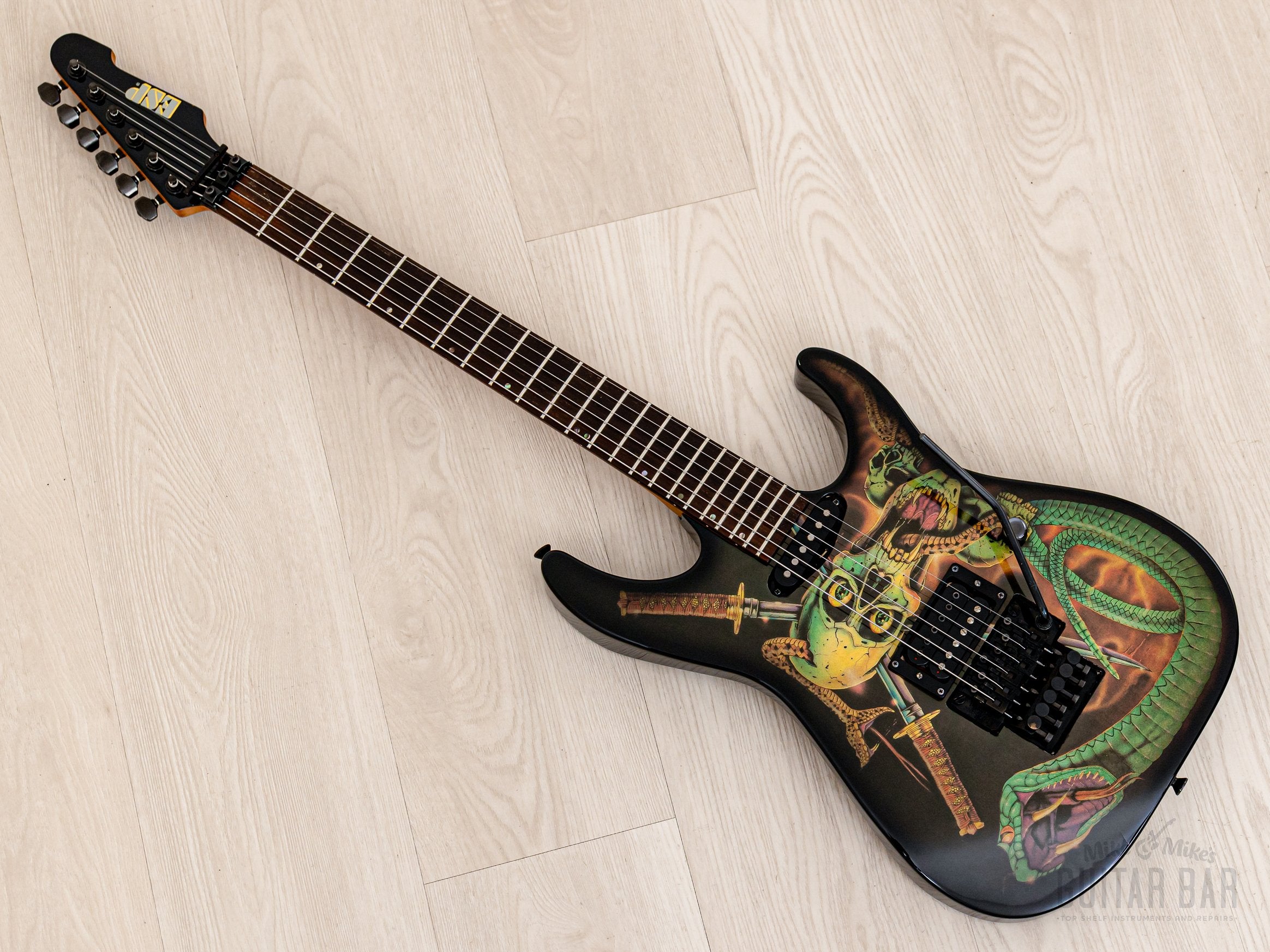 ギター ESP George Lynch Skulls&snakes 90 model 1990 ESP George Lynch Skull & Snakes Signature Model Haji