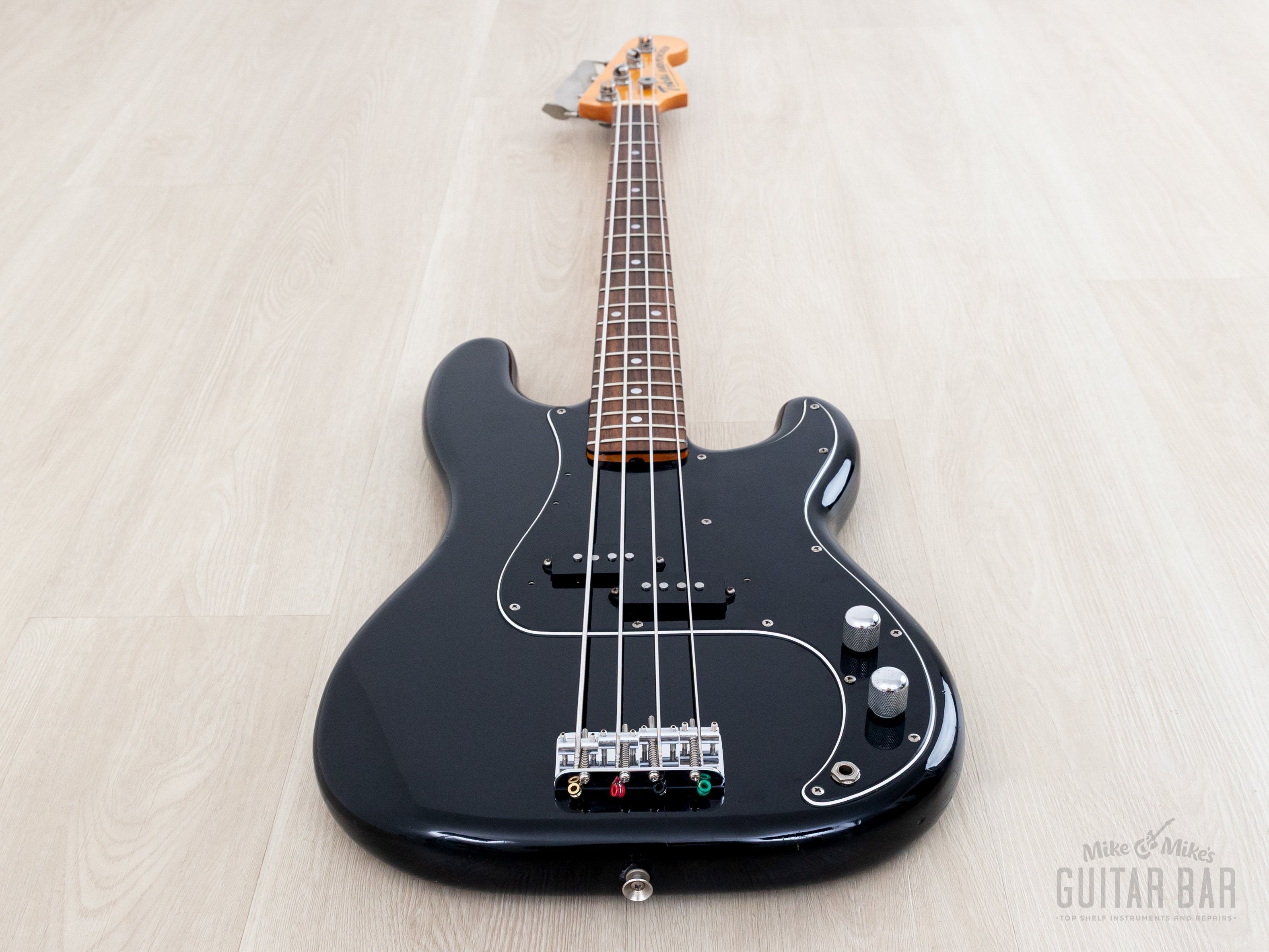 1981 Tokai Hard Puncher PB40 Vintage P Bass Black, Japan