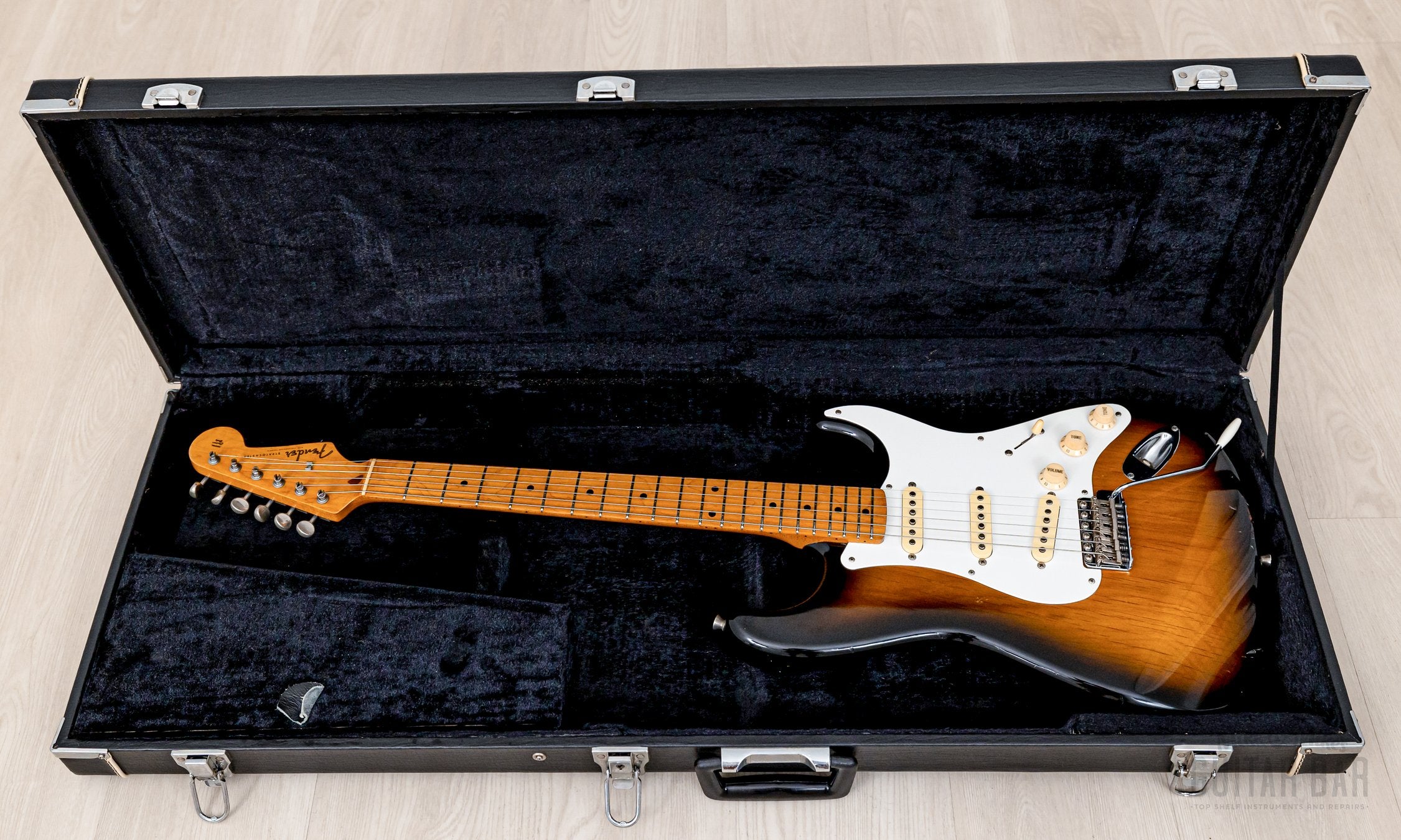 1994 Fender Order Made '57 Stratocaster ST57 Sunburst Lacquer w/ Ceramic Pickups & Case, Japan MIJ Fujigen