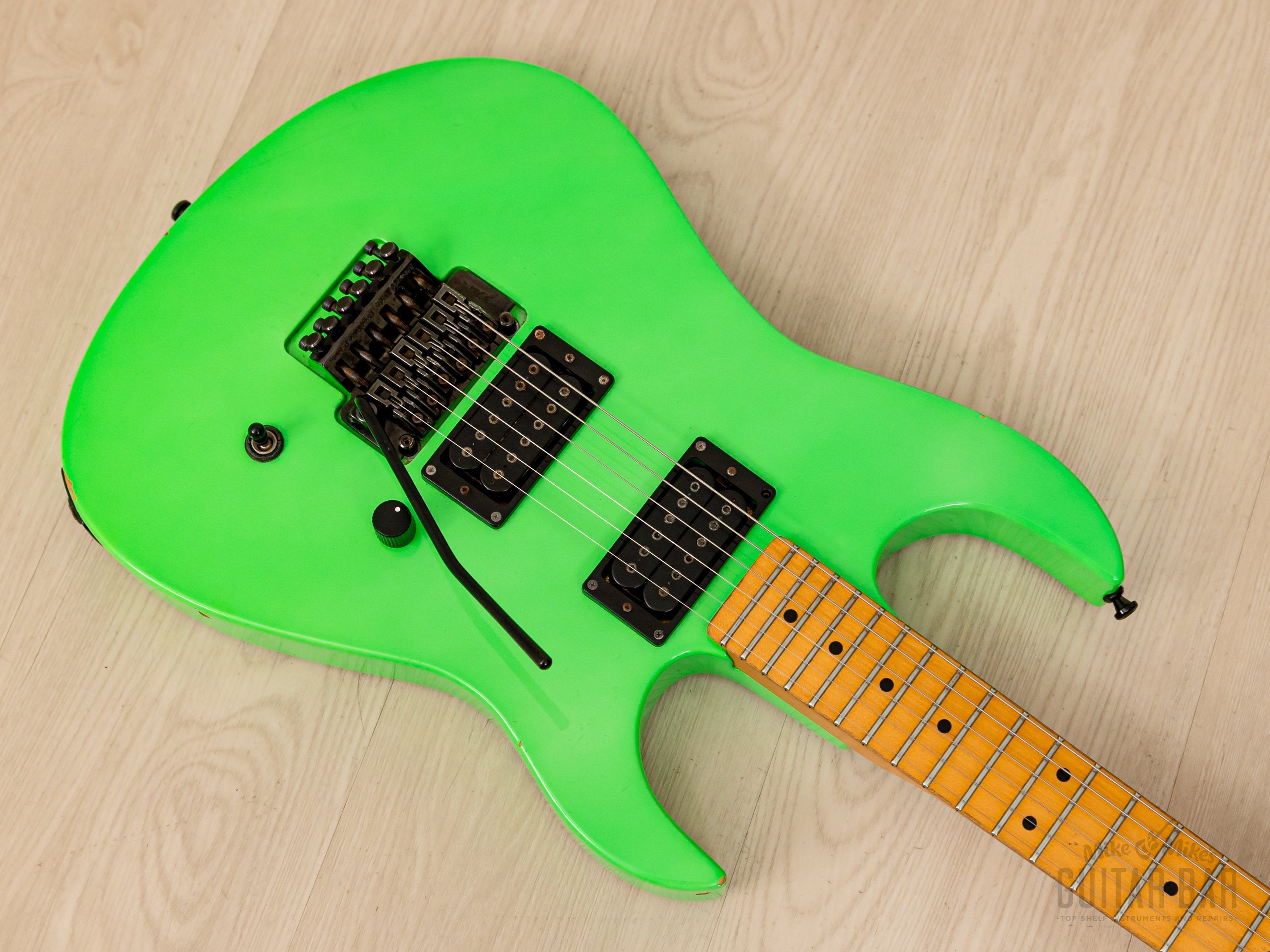 1990 B.C. Rich NJ Series Gunslinger GS-MR851 Slime, Neon Green, C.C. DeVille