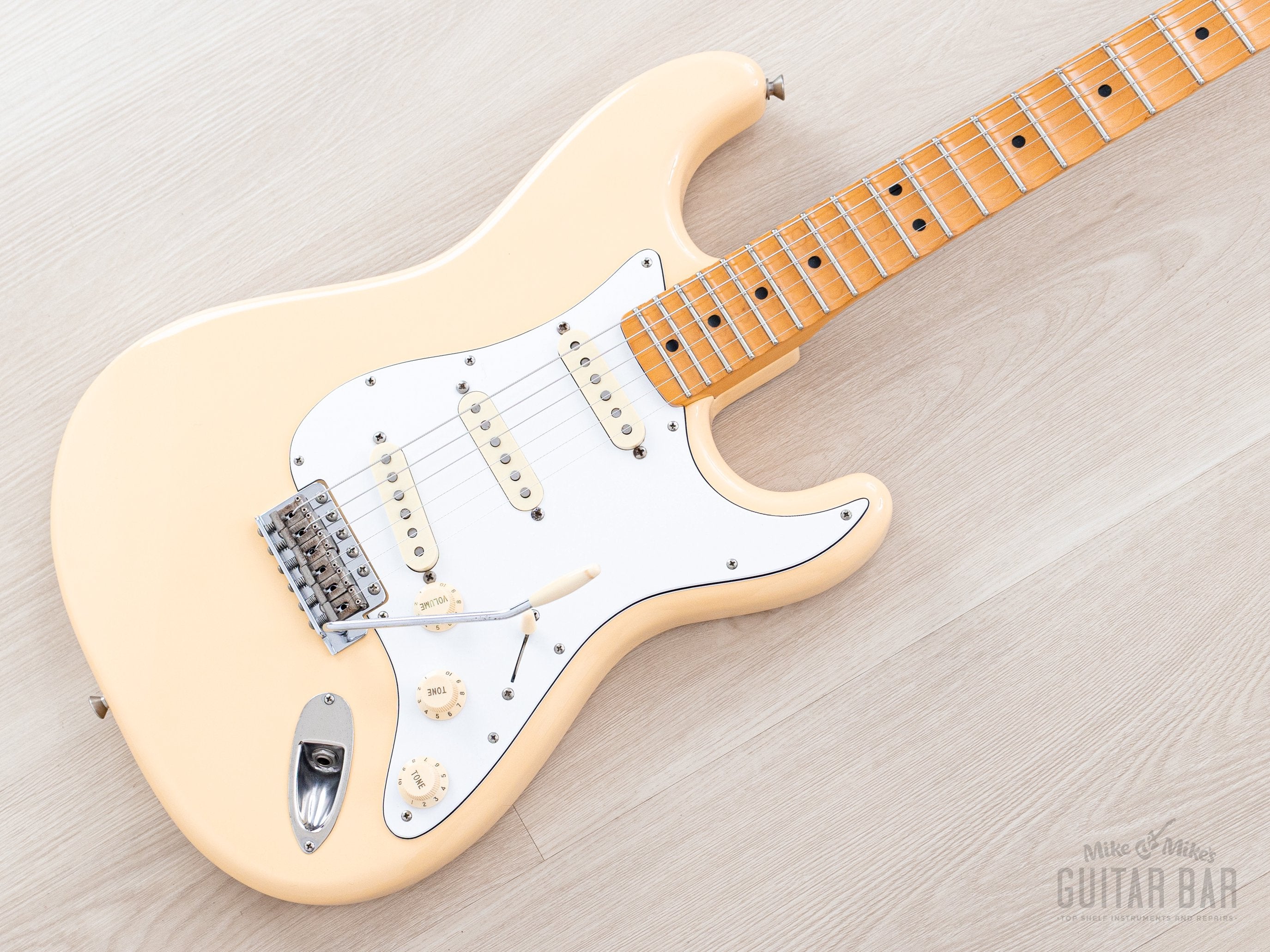2006 Fender Yngwie Malmsteen Signature Stratocaster ST68-195YM Yellow