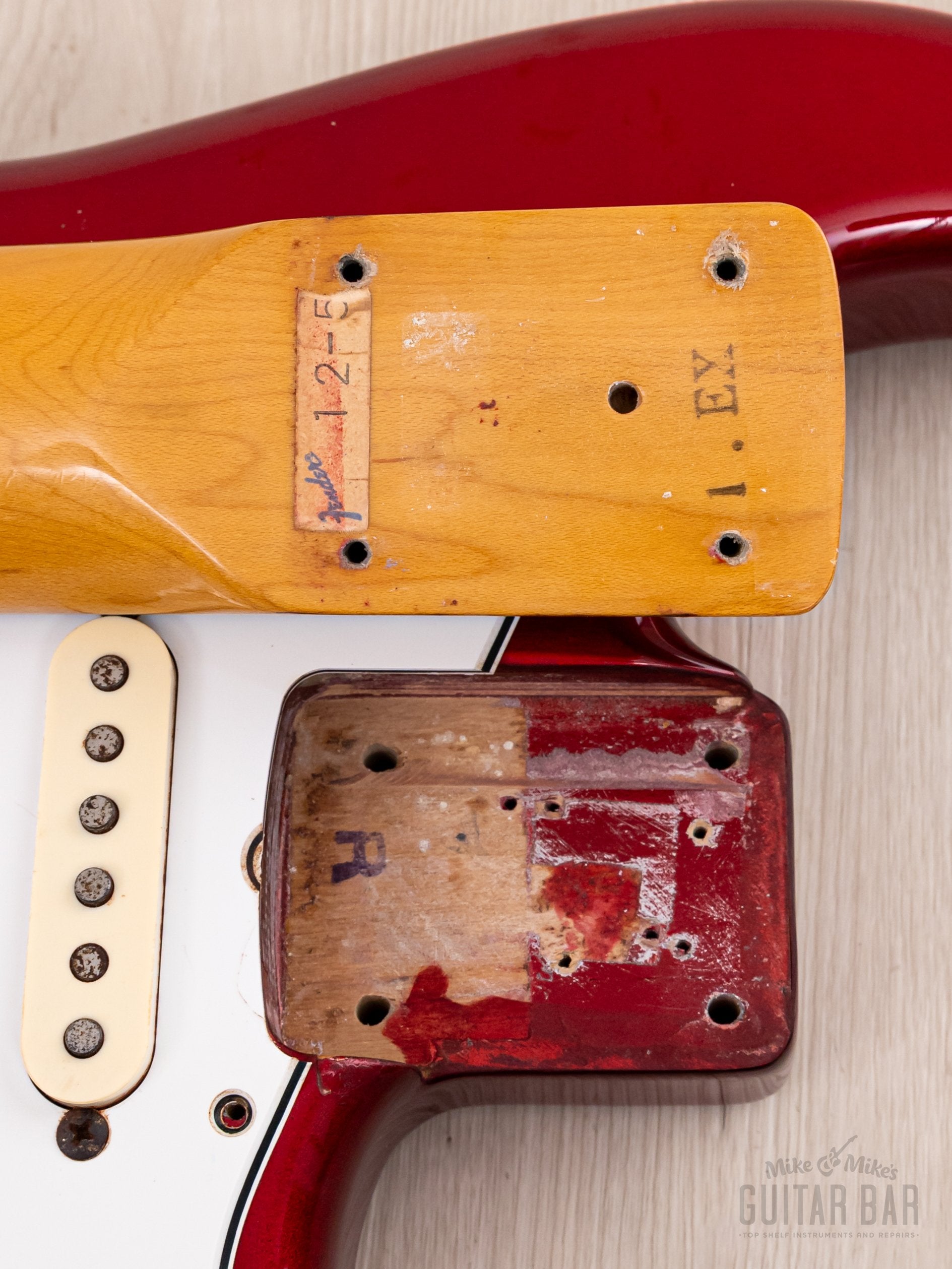 1983 Fender Stratocaster '62 Vintage Reissue JV ST62-65 Candy Apple Red 100% Original, Japan MIJ Fujigen