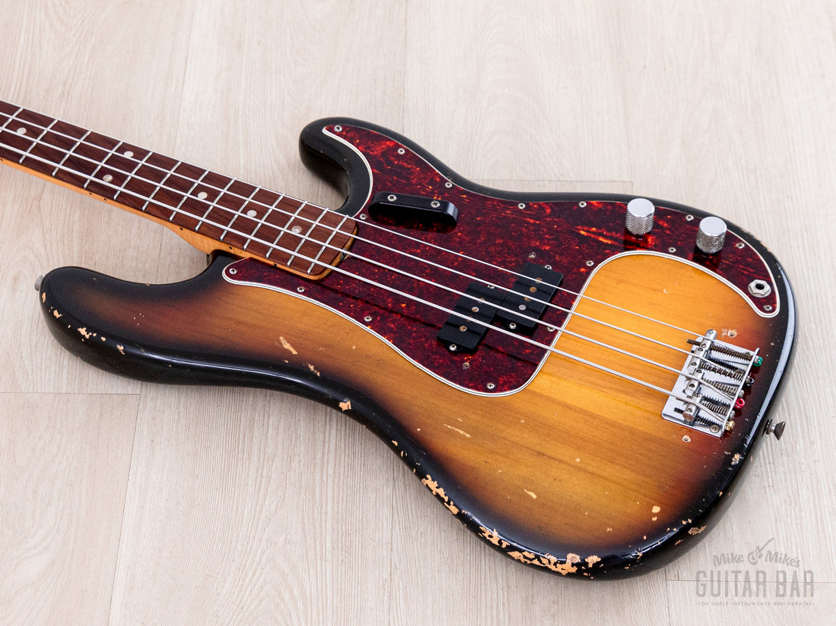 1971 Fender Precision Bass Sunburst body front angle